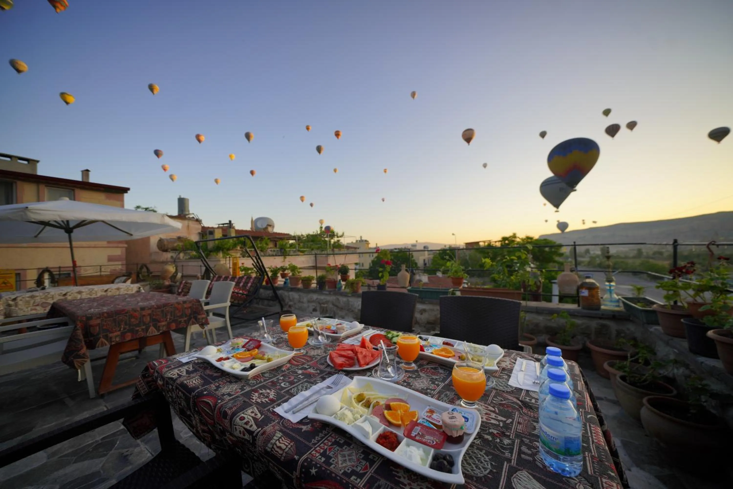 Continental breakfast in Lucky Luke Stone House