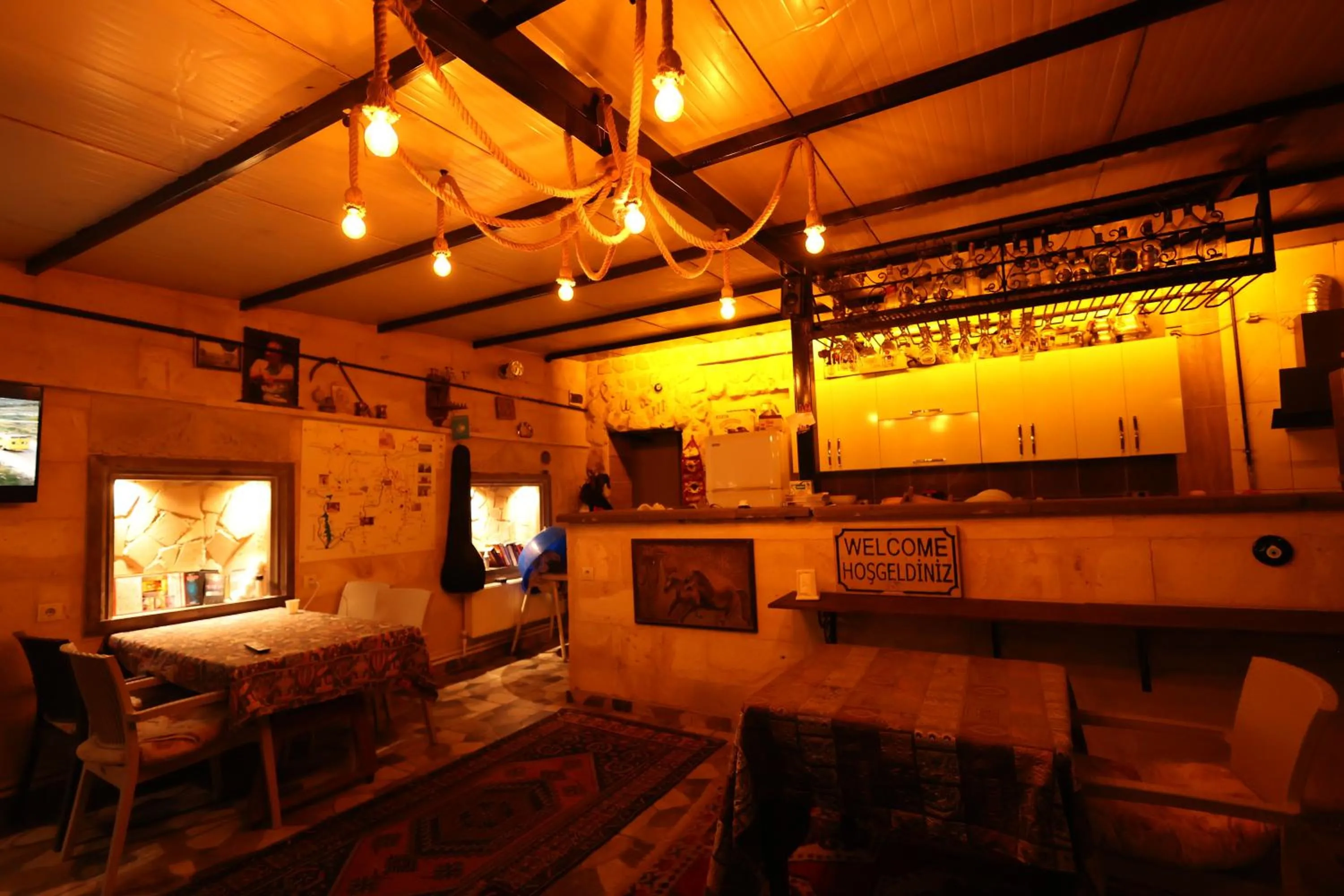 Lucky Luke Stone House