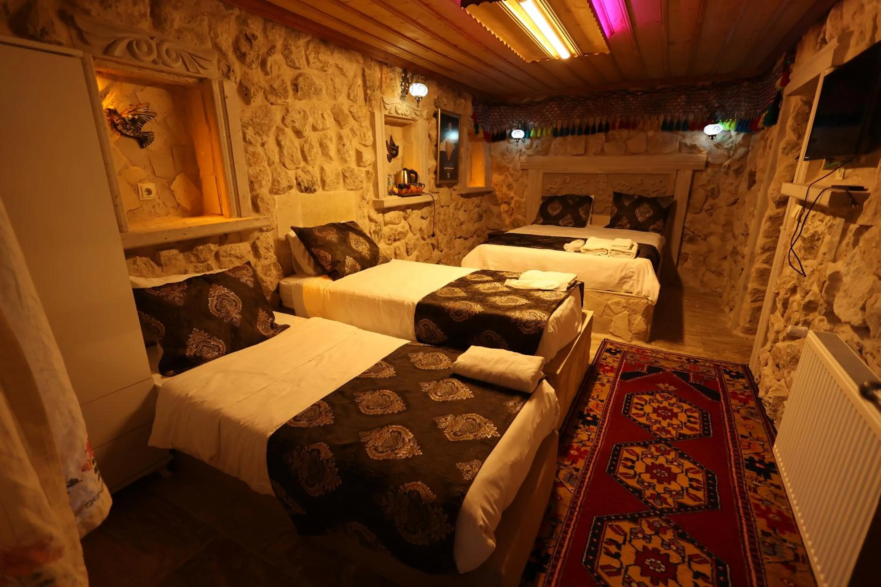 Family Room in Lucky Luke Stone House