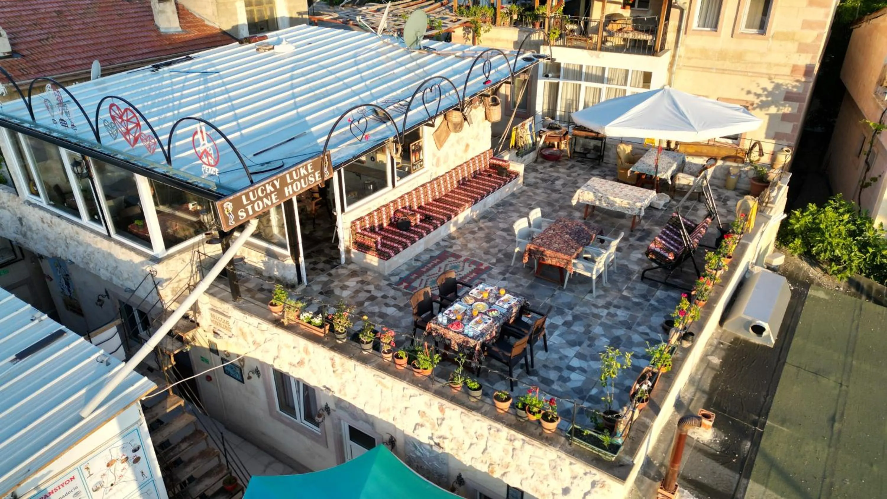 Balcony/Terrace in Lucky Luke Stone House