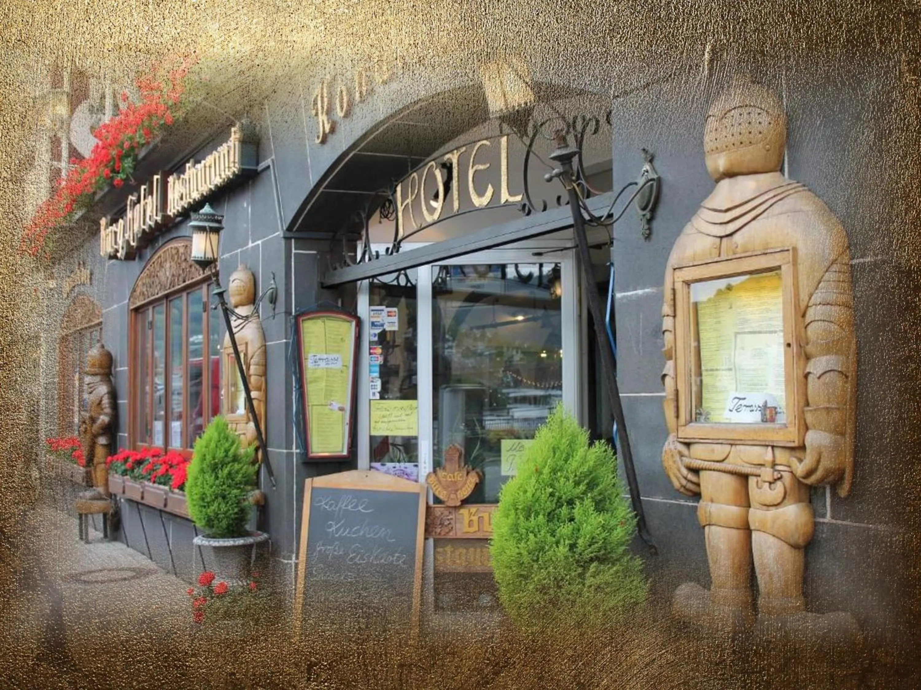 Property building in Burg-Hotel & Hostel Cochem