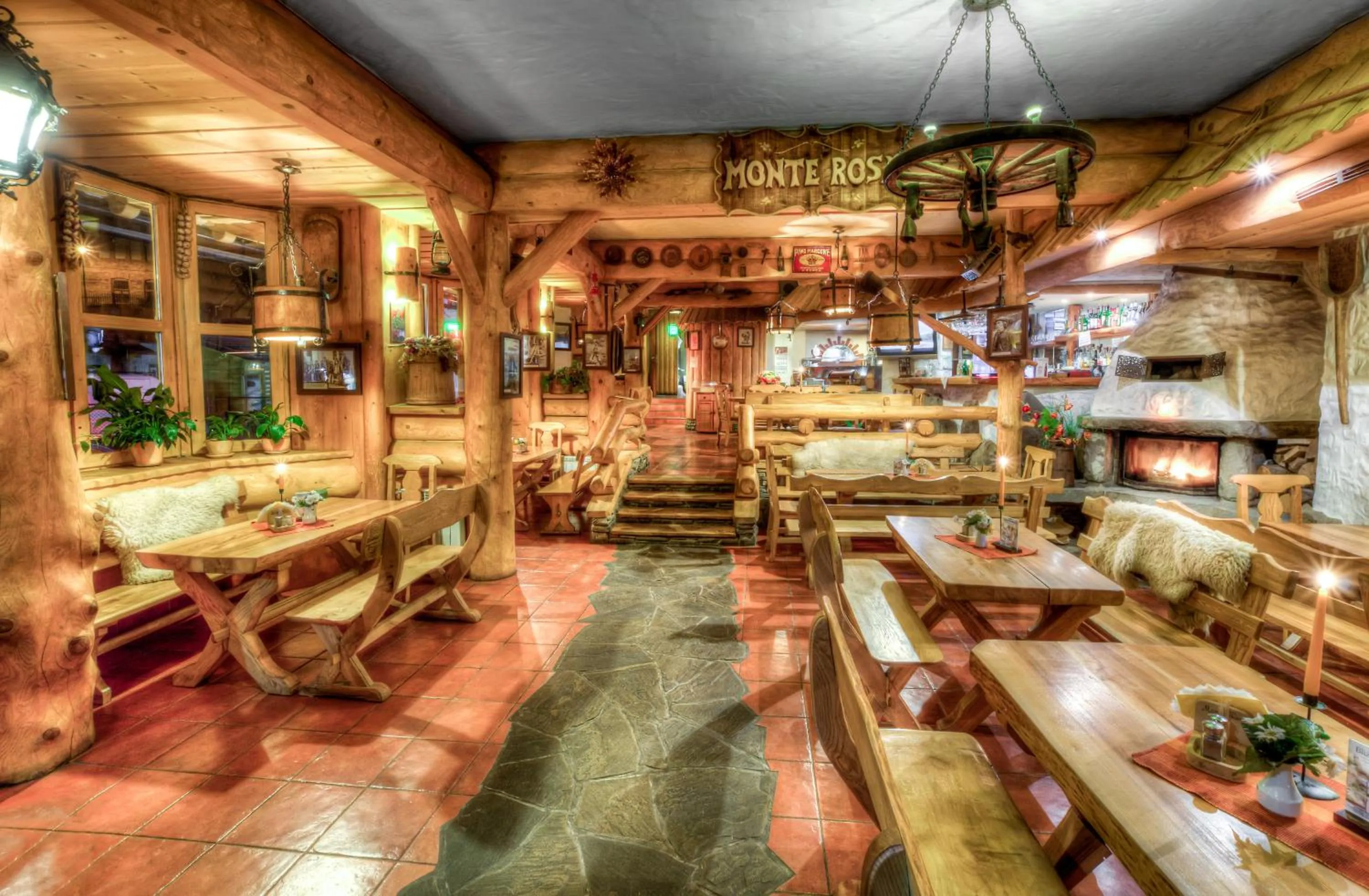 Restaurant/places to eat in Willa Monte Rosa