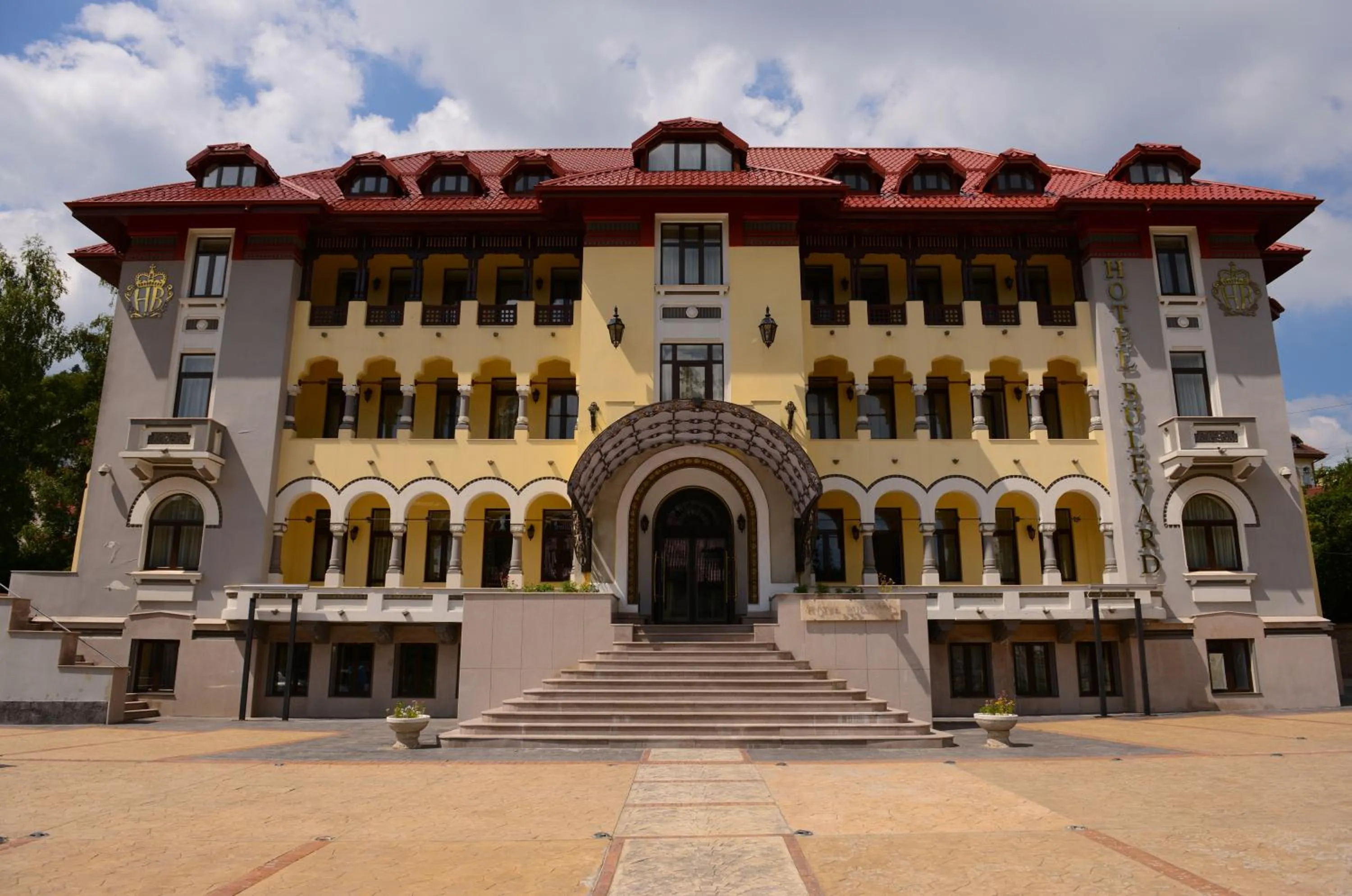 Facade/entrance in Hotel Bulevard Predeal