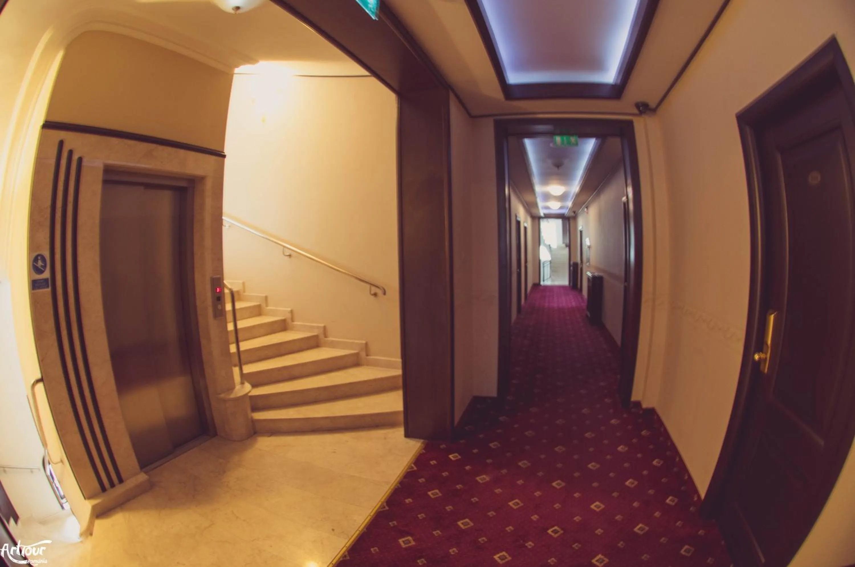 Patio in Hotel Bulevard Predeal