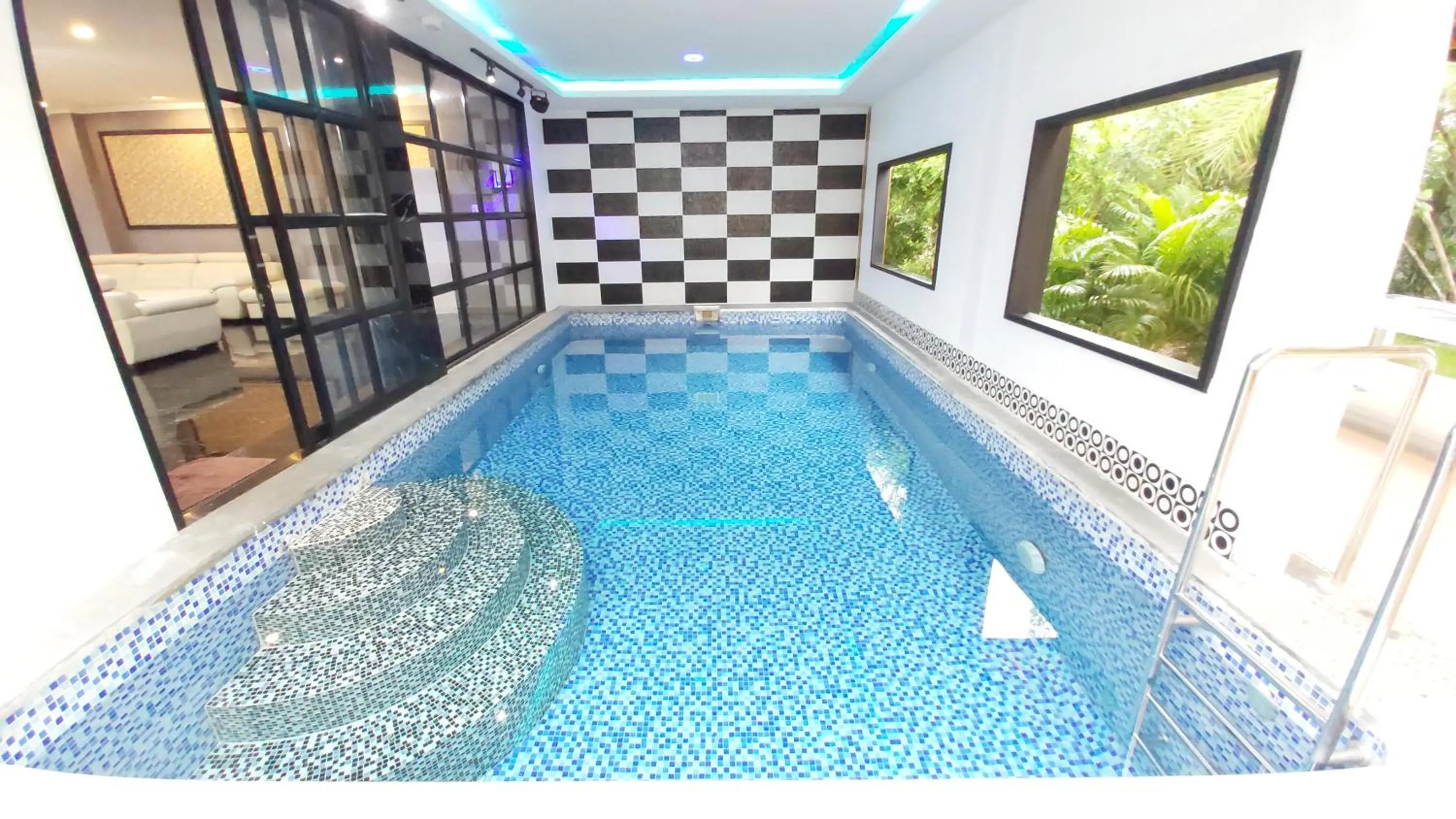 Amazing Pool Villas