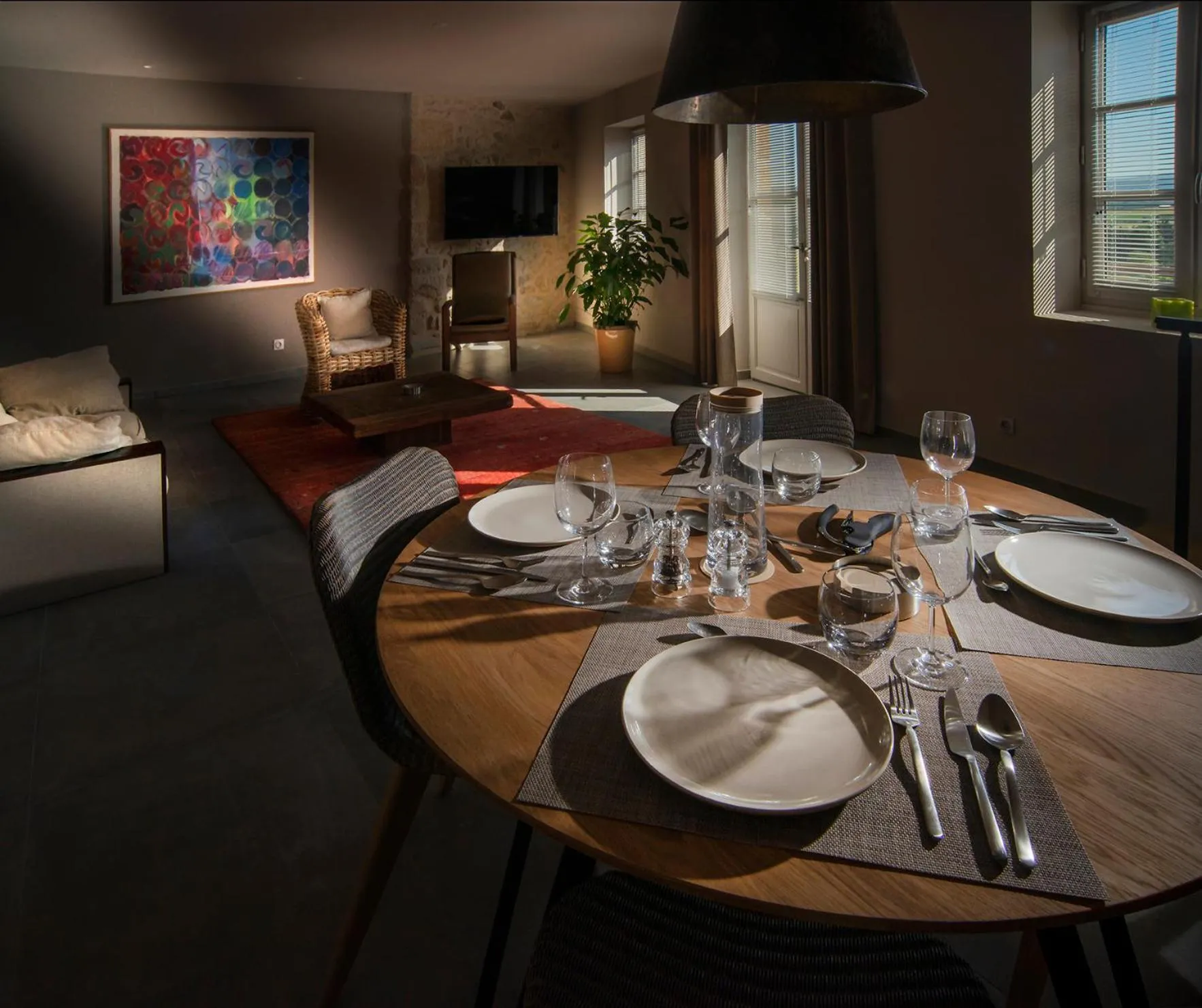 Dining area in The view of Montpeyroux