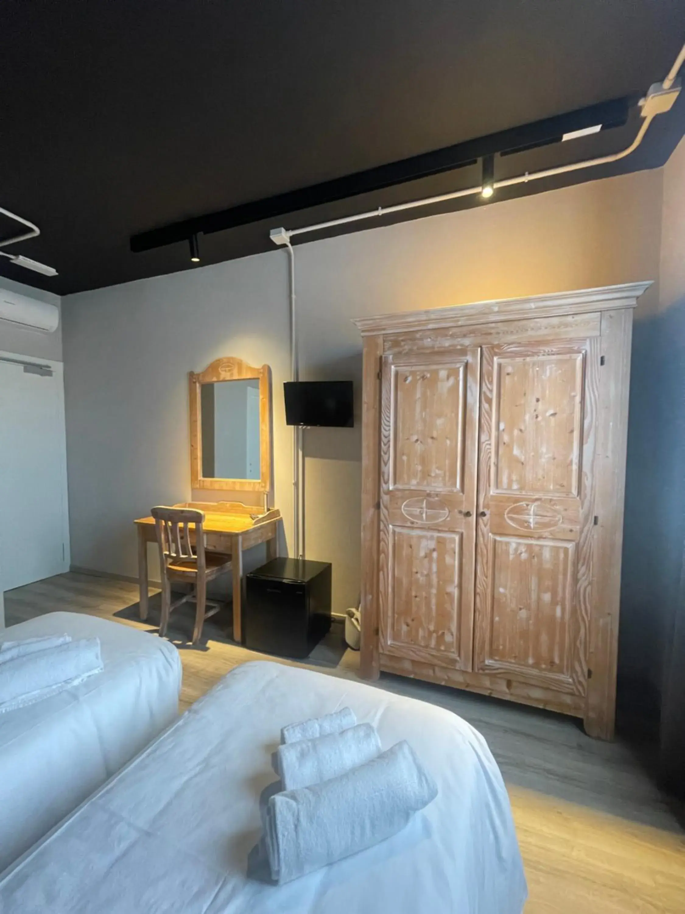 Budget Double or Twin Room in Le Coltie - affittacamere e appartamenti Budget Double or Twin Room in Le Coltie - affittacamere e appartamenti