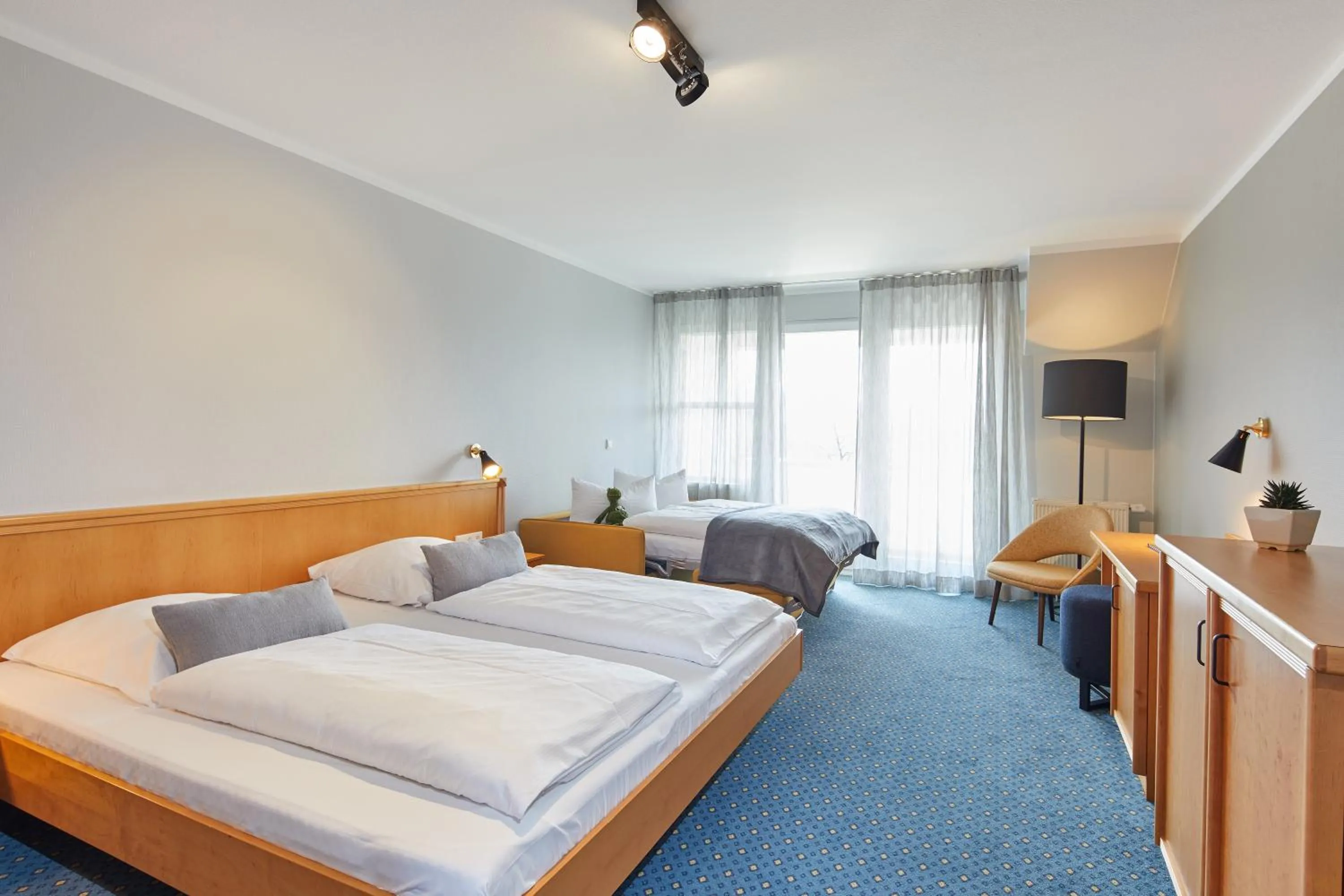 Family Room (2 Adults + 3 Children) in Hotel Sonneck