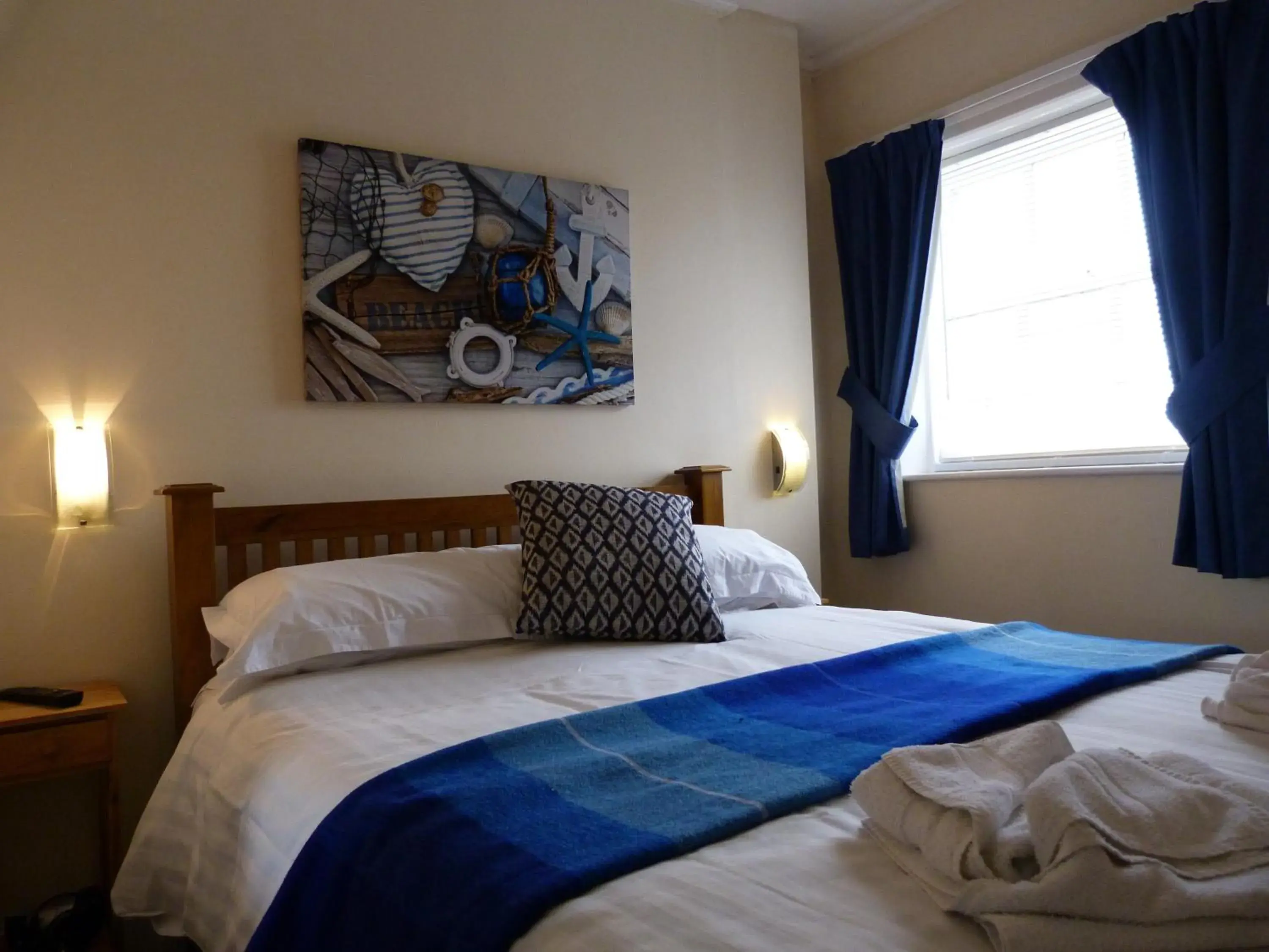 Double Room in The Kenton Hotel Double Room in The Kenton Hotel