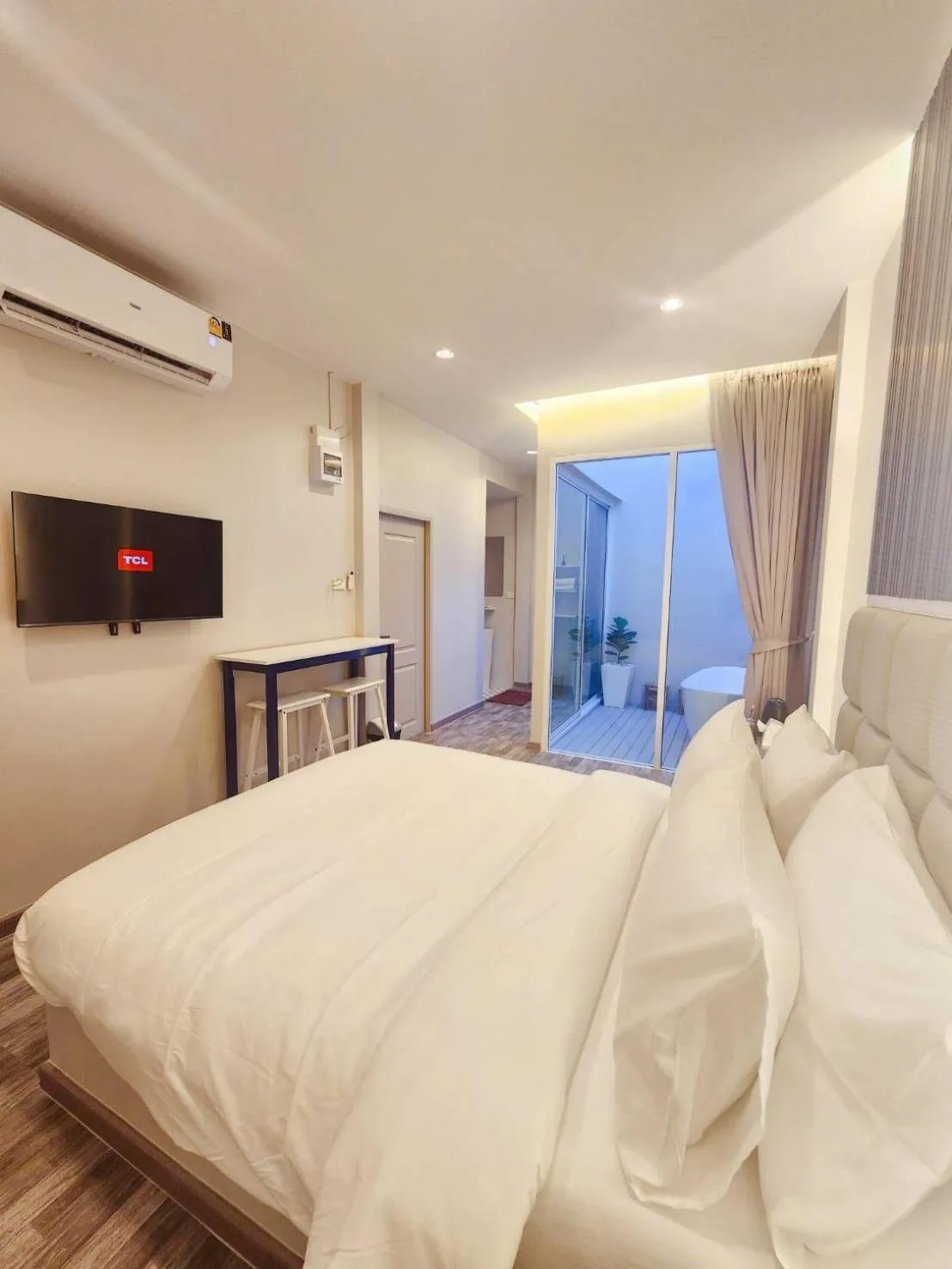 Bed in Skyline Resort