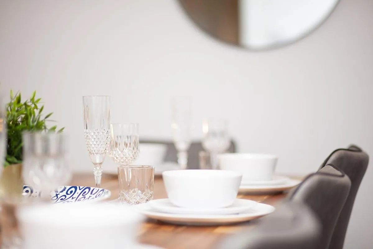 Dining area in SGT Peppers Mathew Street Apartments By Happy Days