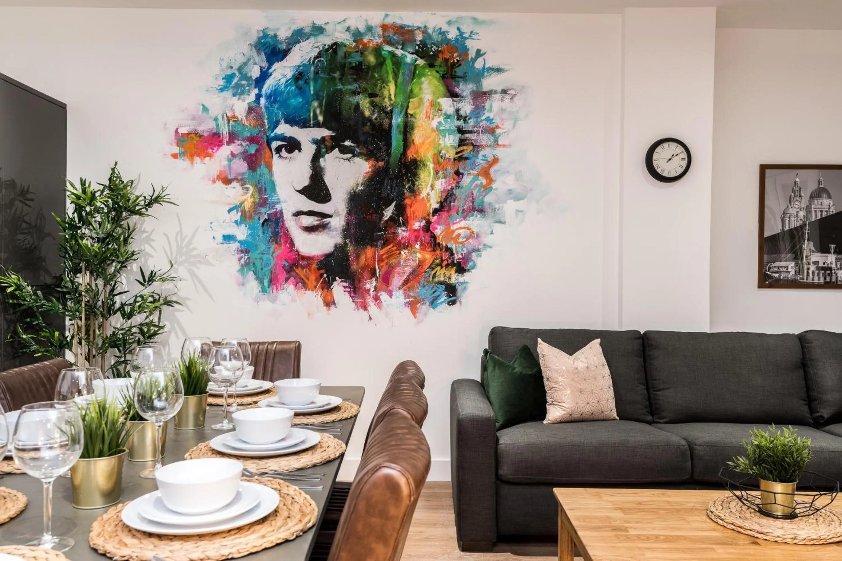 Living room in SGT Peppers Mathew Street Apartments By Happy Days