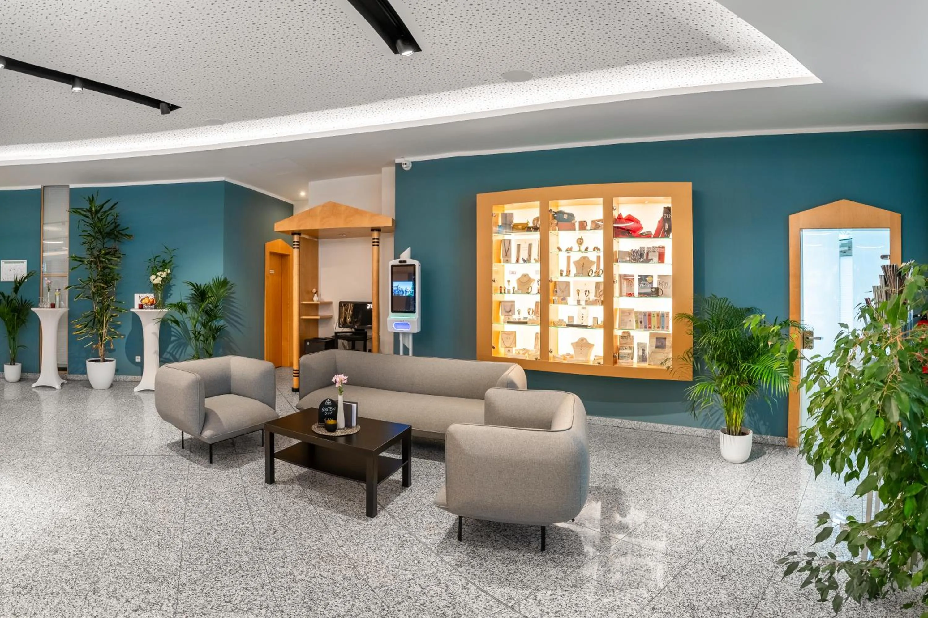 Lobby or reception in AZIMUT Hotel Dresden