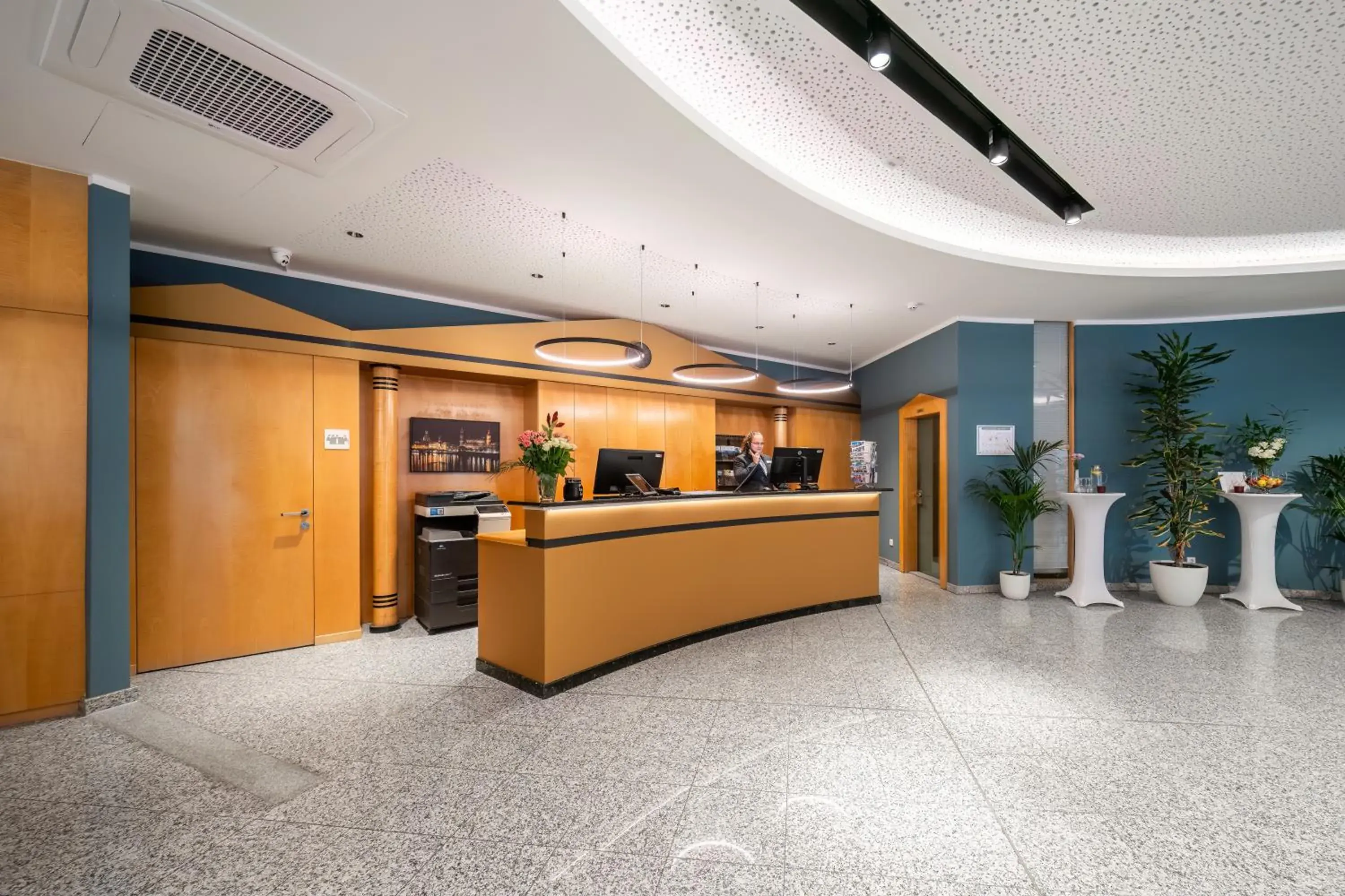 Lobby or reception in AZIMUT Hotel Dresden Lobby or reception in AZIMUT Hotel Dresden