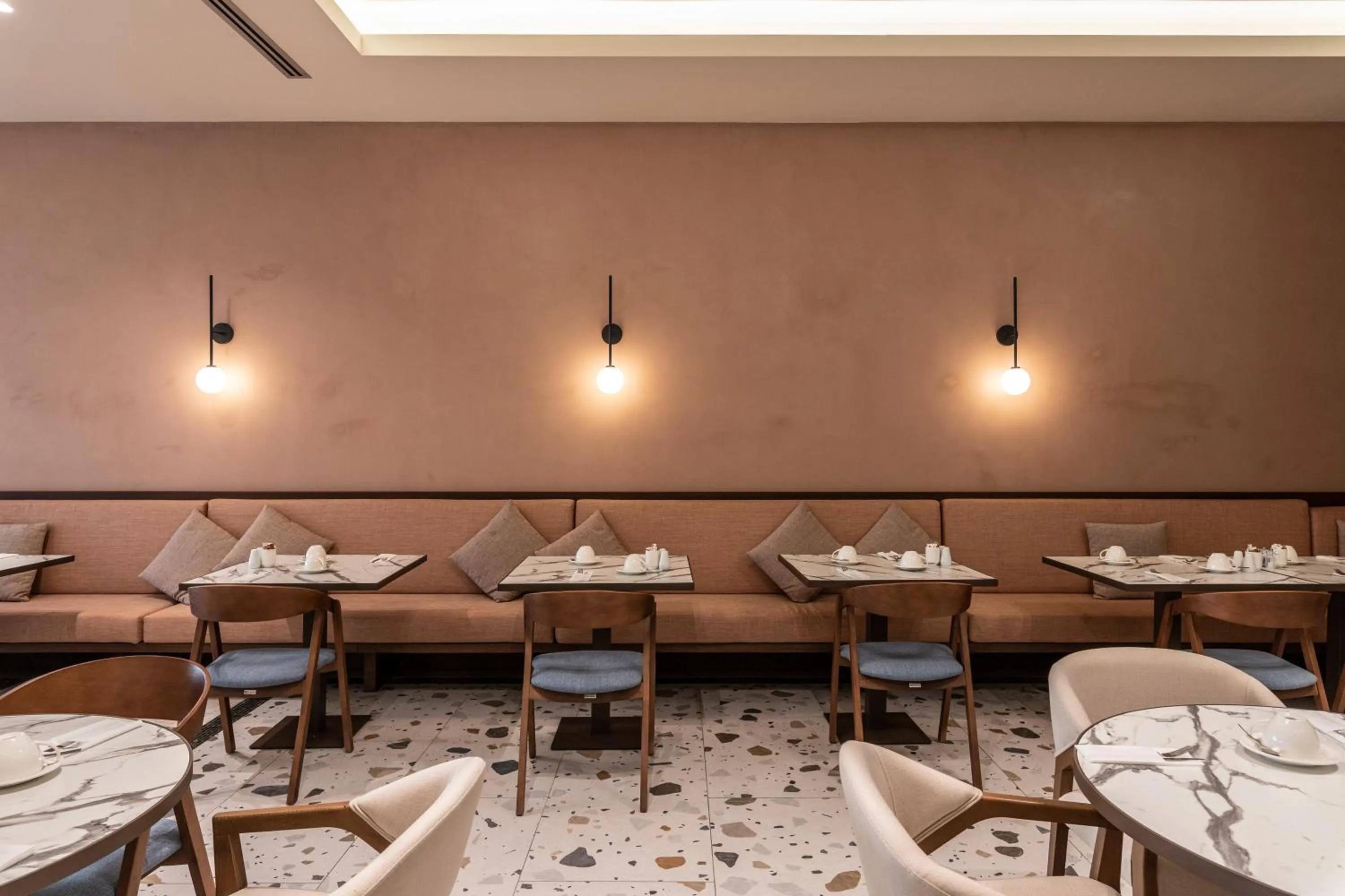 Restaurant/places to eat in Kerkyra Blue Hotel & Spa by Louis Hotels