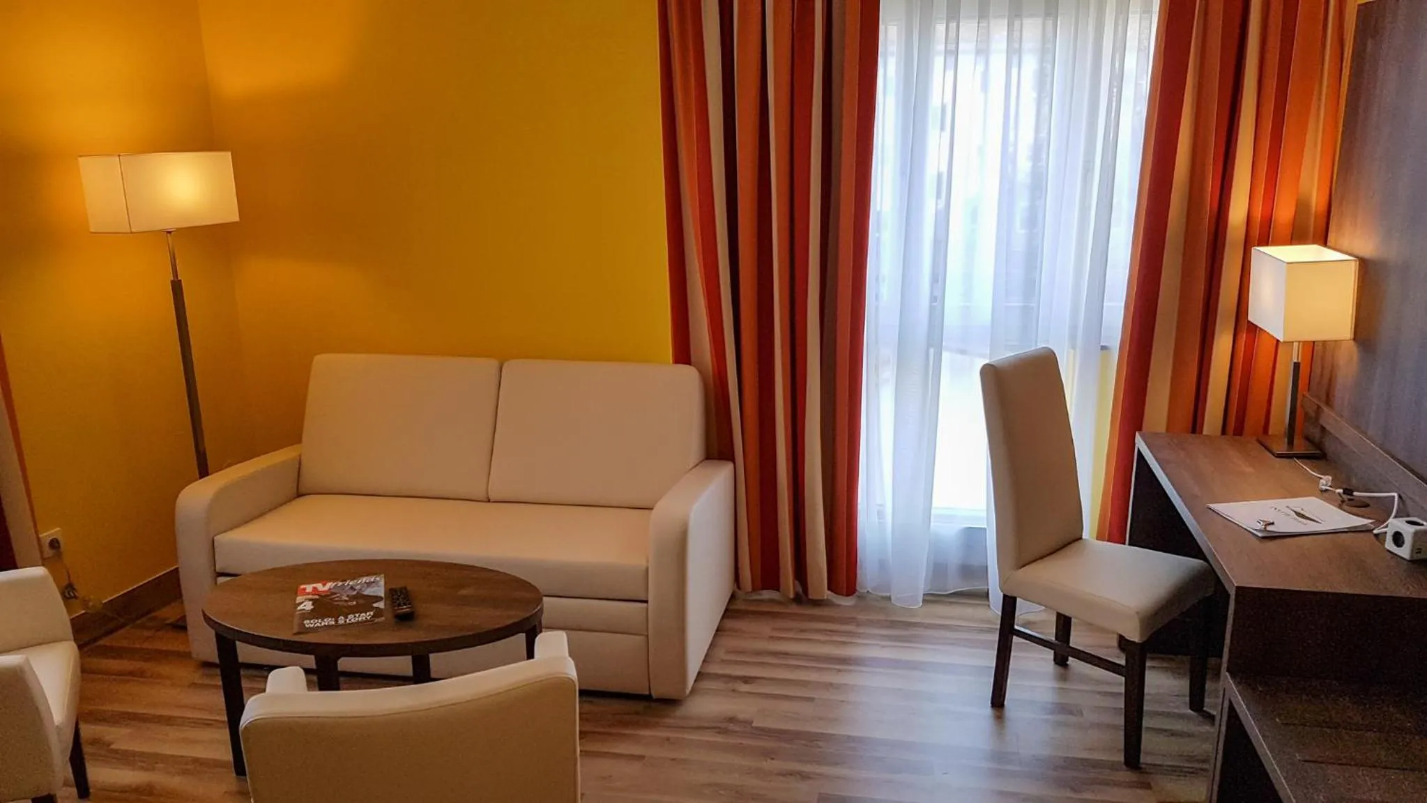 Photo of the whole room in INVITE Hotel Nürnberg City