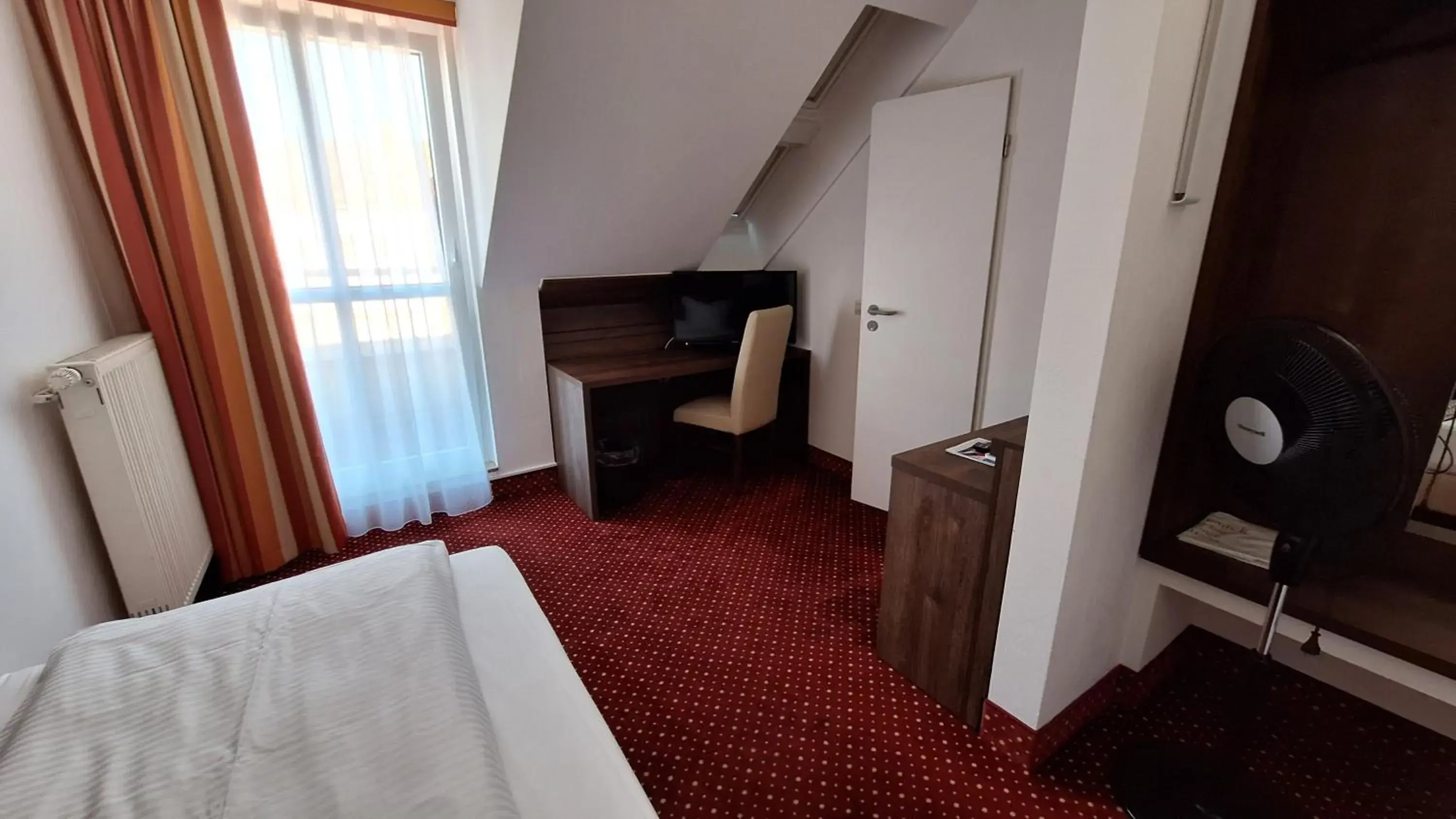 Photo of the whole room, Bed in INVITE Hotel Nürnberg City Photo of the whole room, Bed in INVITE Hotel Nürnberg City