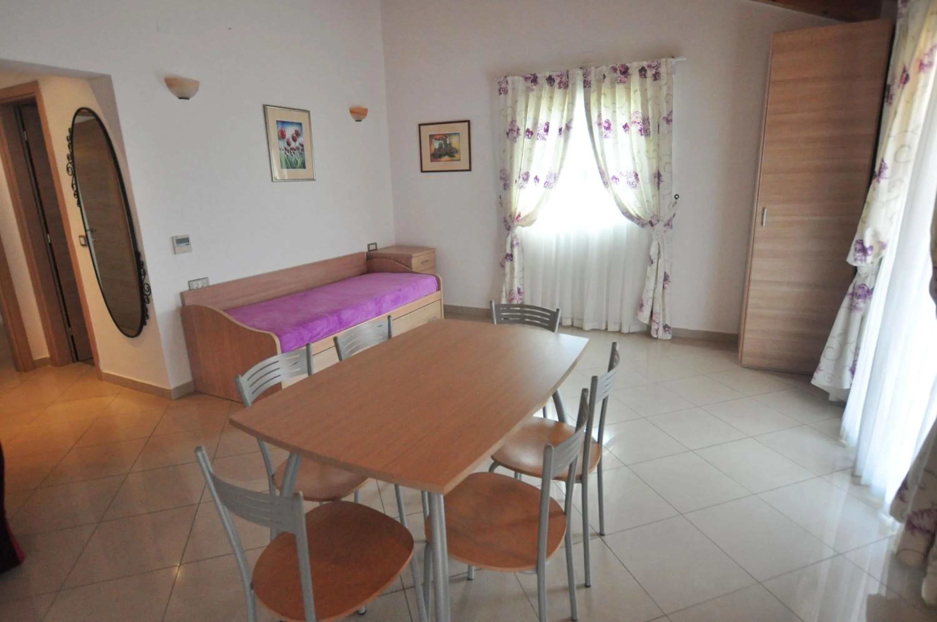 Living room in Michelangelo Resort