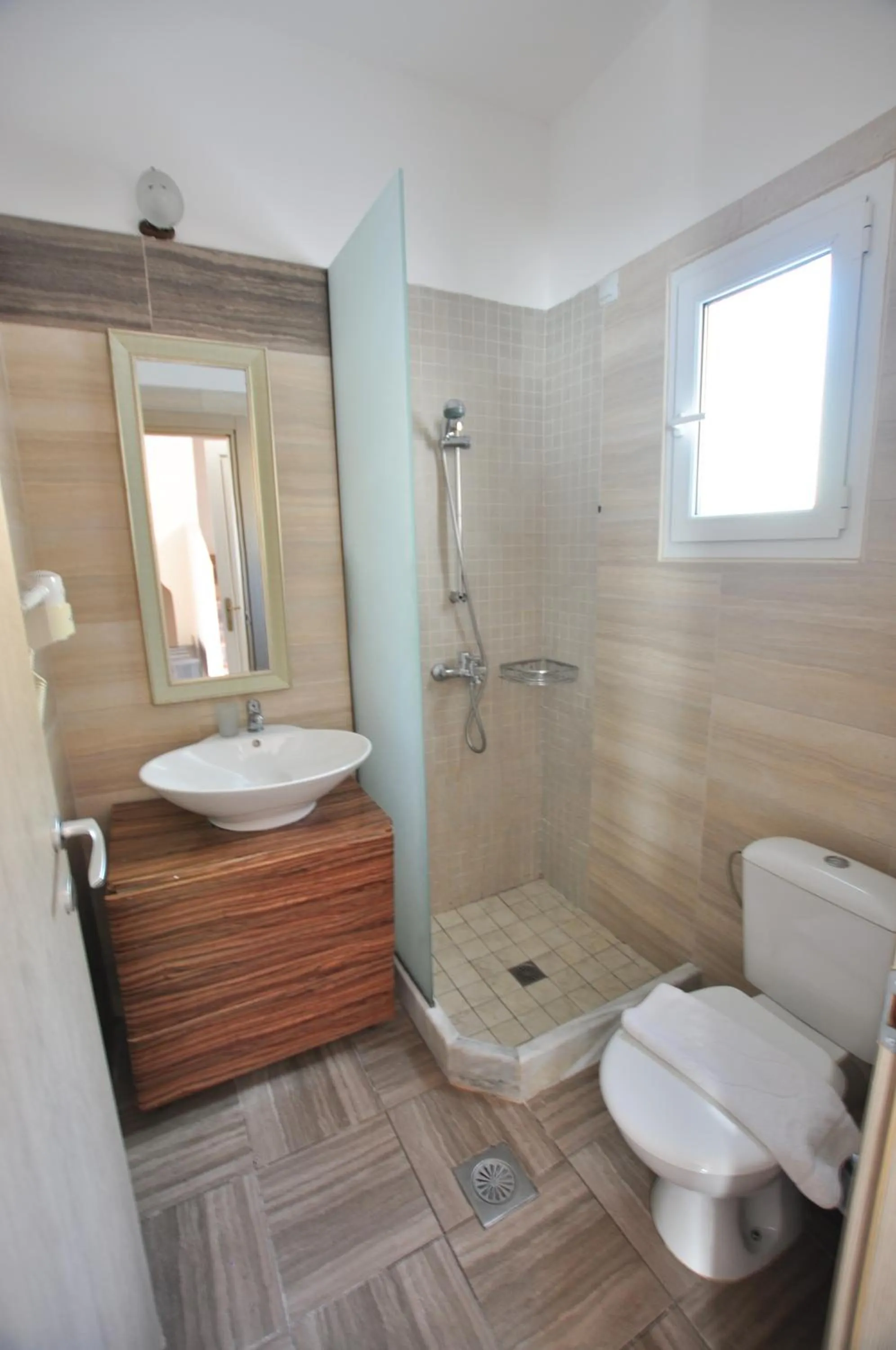 Shower in Michelangelo Resort