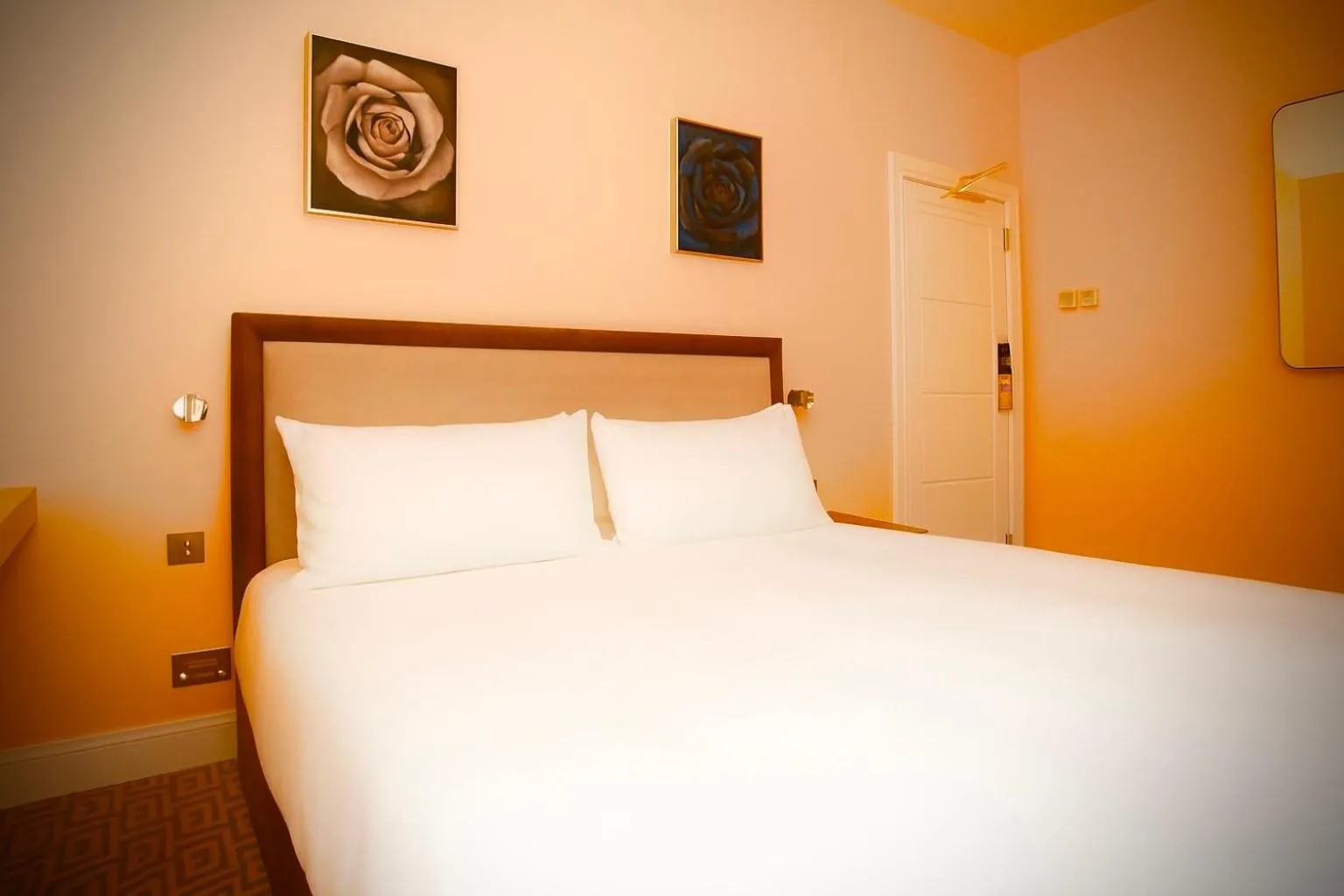 Bed in The Hadley Hotel