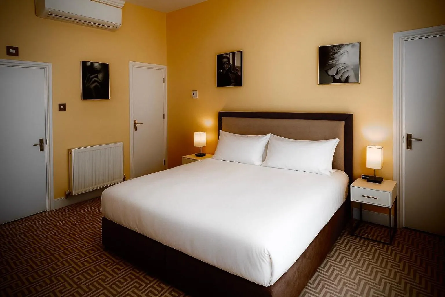 Bed in The Hadley Hotel