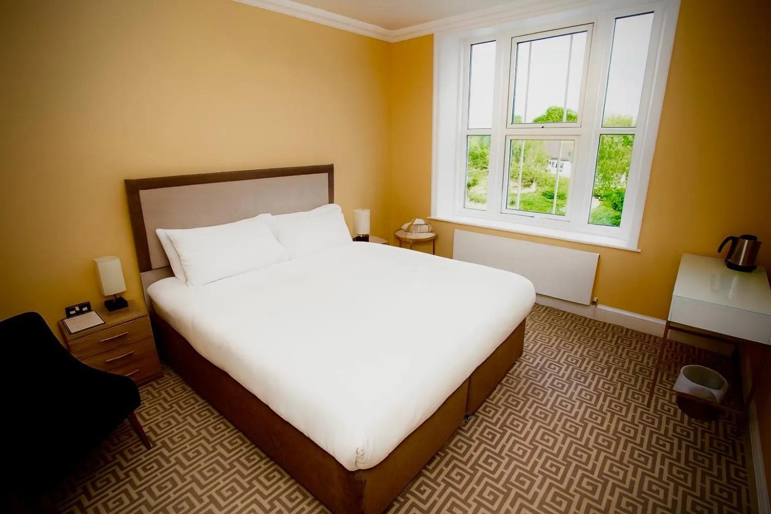 Bed in The Hadley Hotel