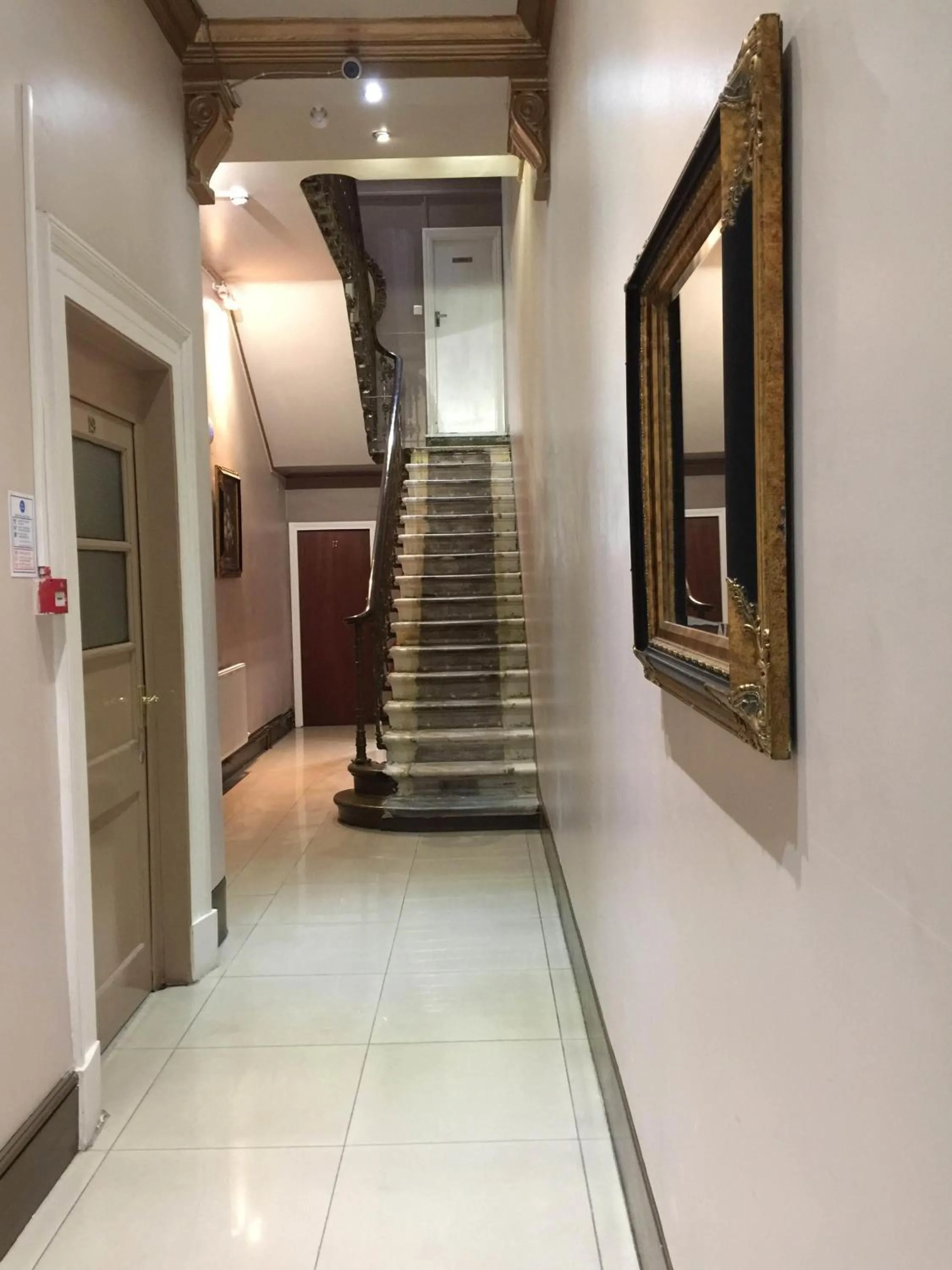 Central London Budget Rooms