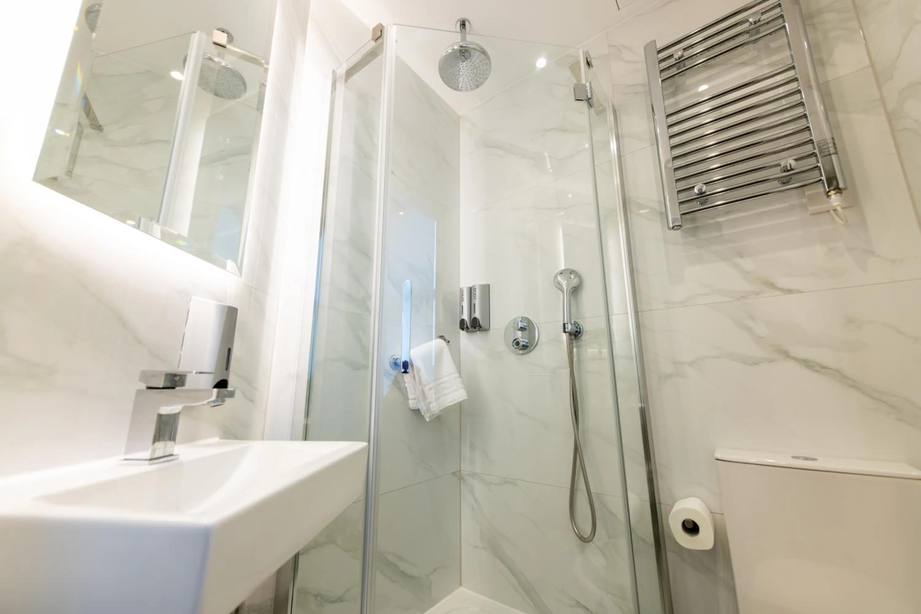 Bathroom in NOX Belsize Park