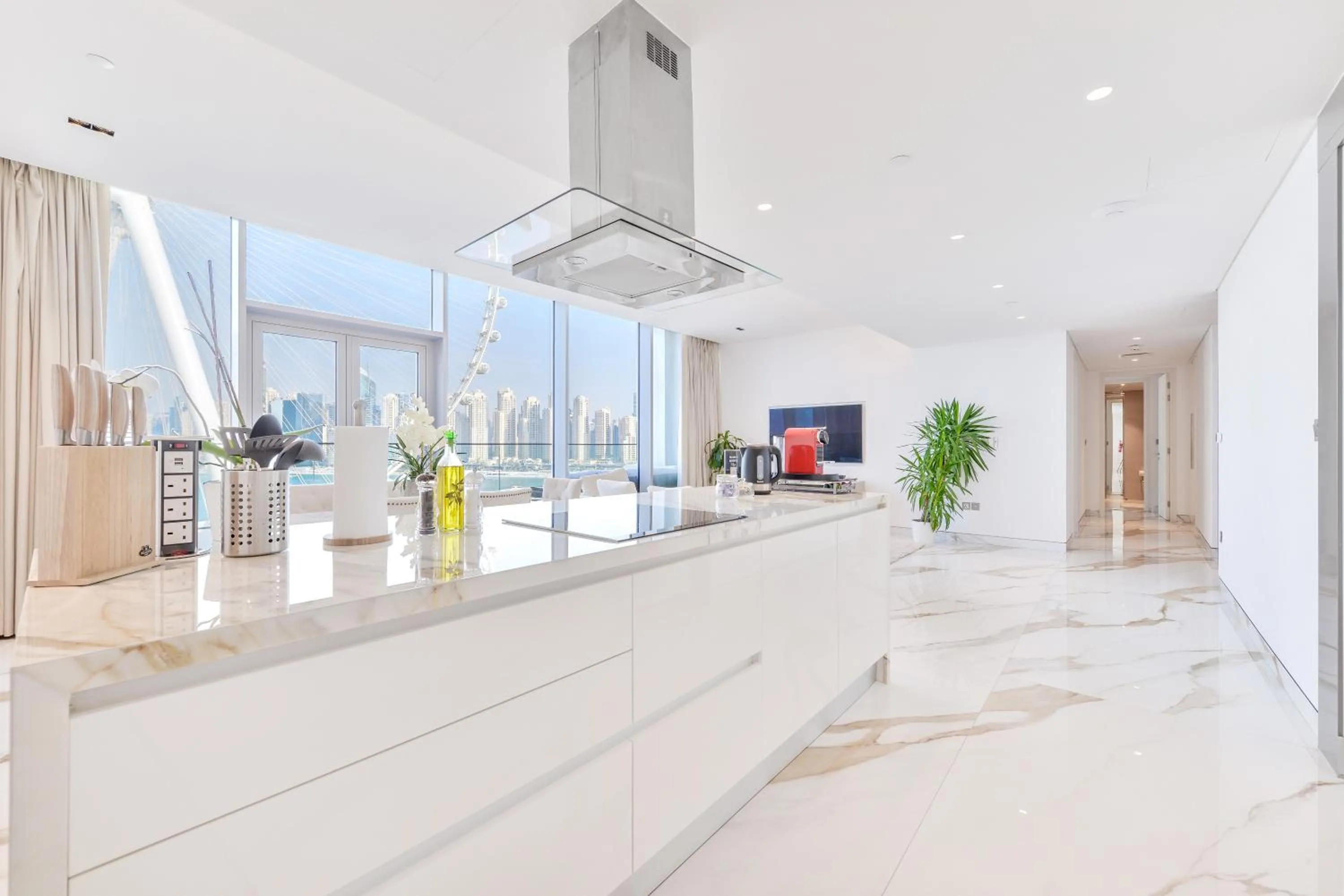 Kitchen or kitchenette in Lavish & Equipped oceanfront 2 BR facing Ain Dubai