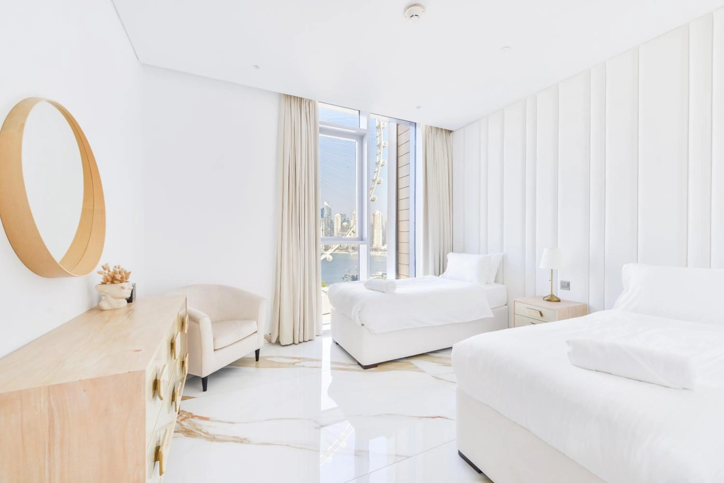 Bed in Lavish & Equipped oceanfront 2 BR facing Ain Dubai