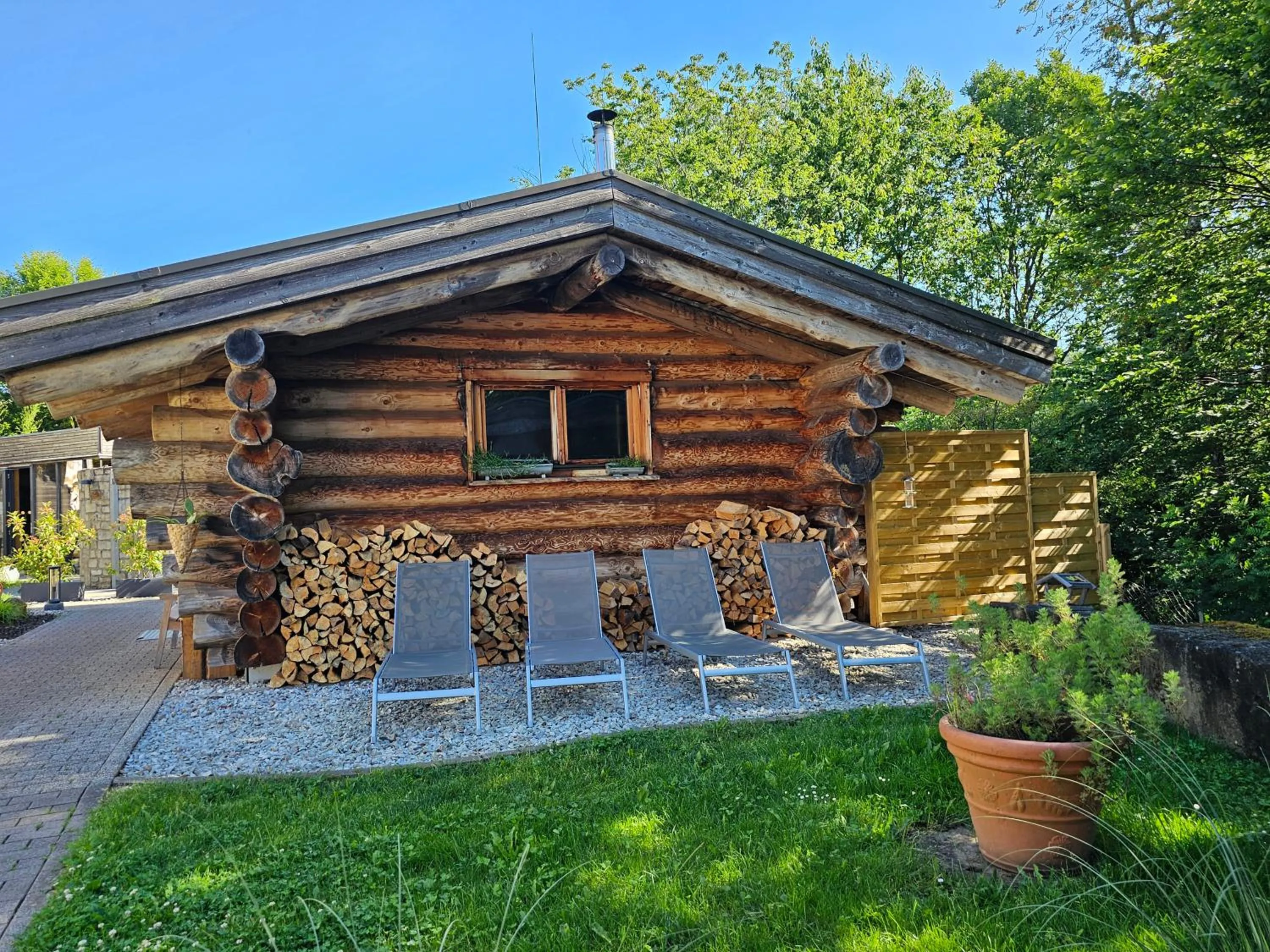 Property building in Parkhotel Weiskirchen