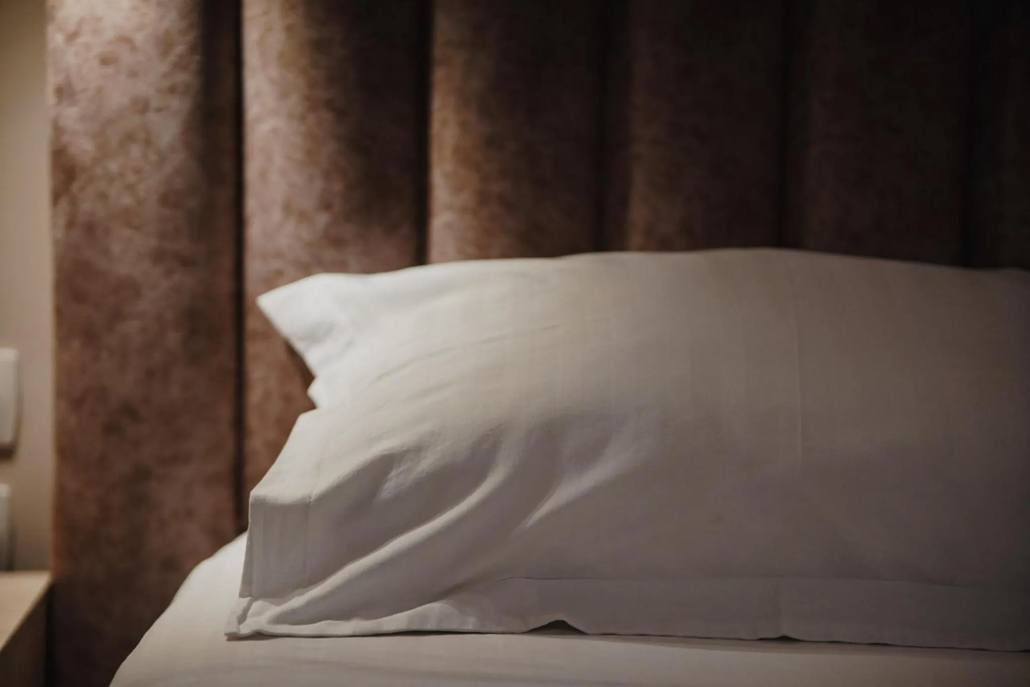 Bed in Himara 28 Hotel