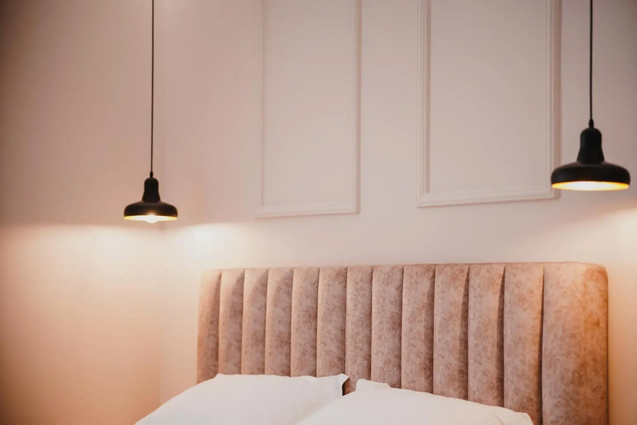 Bed in Himara 28 Hotel Bed in Himara 28 Hotel