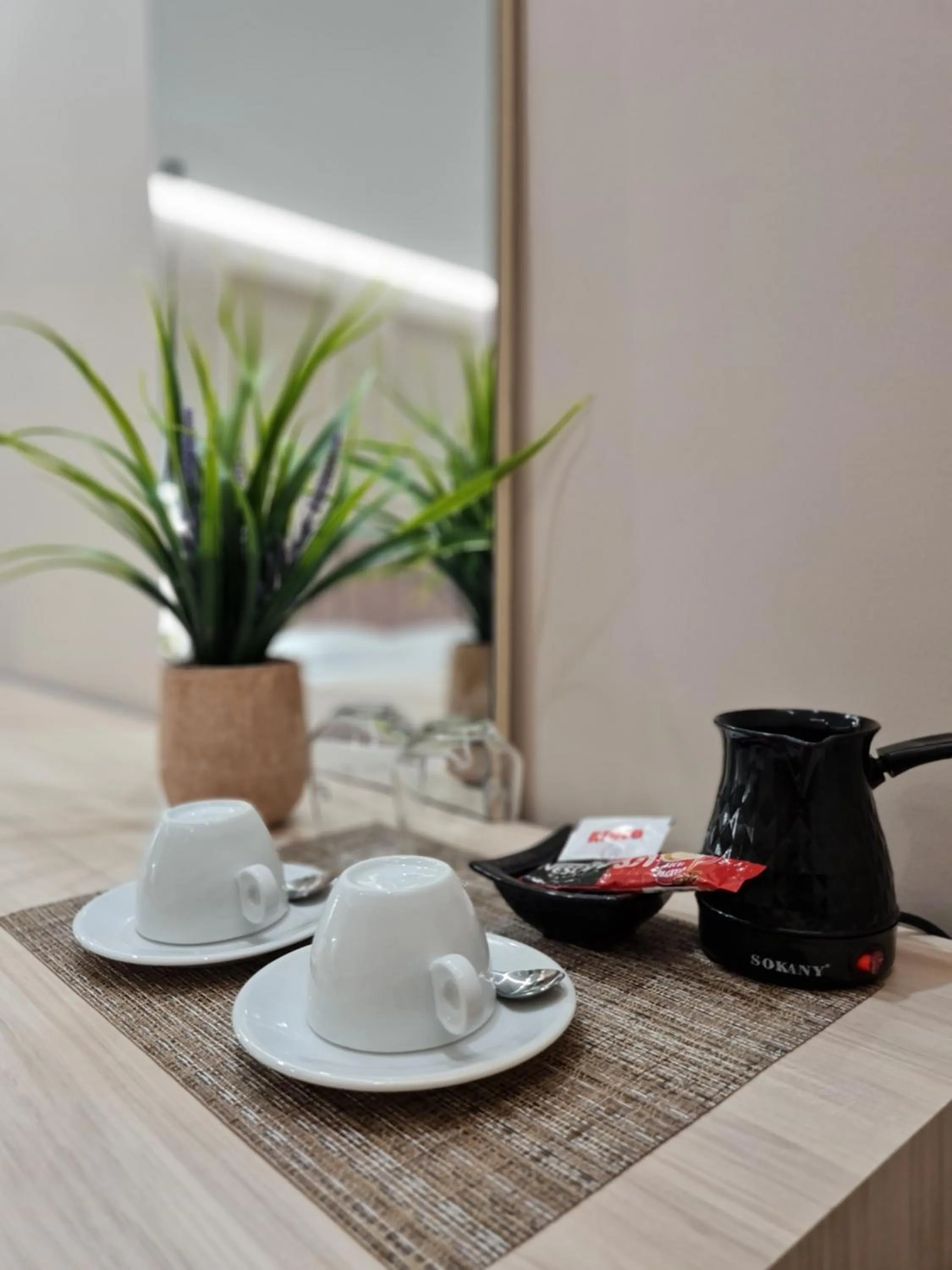 Coffee/tea facilities in Himara 28 Hotel