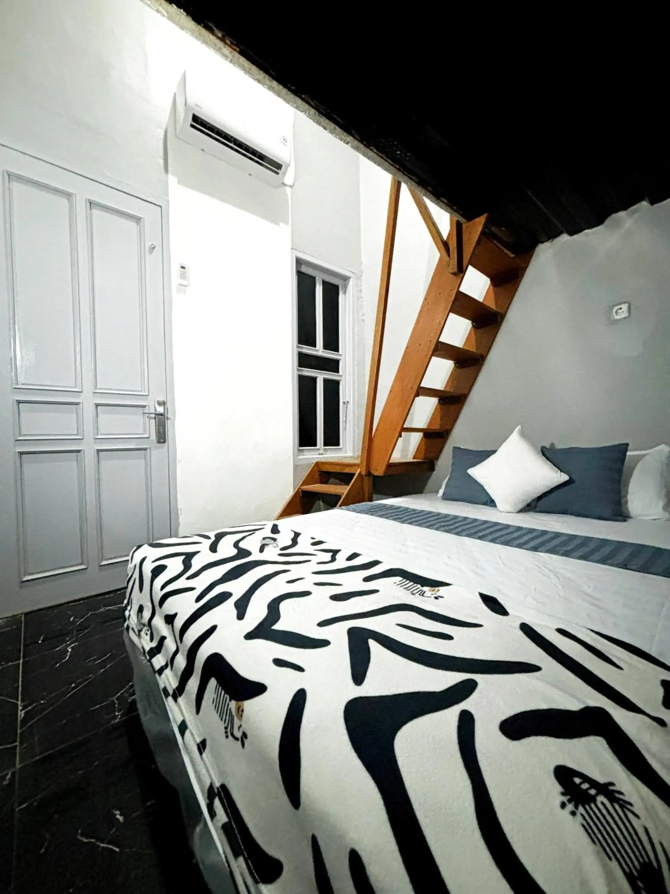 Bedroom, Bed in Kost Harian Semarang Murah Bedroom, Bed in Kost Harian Semarang Murah