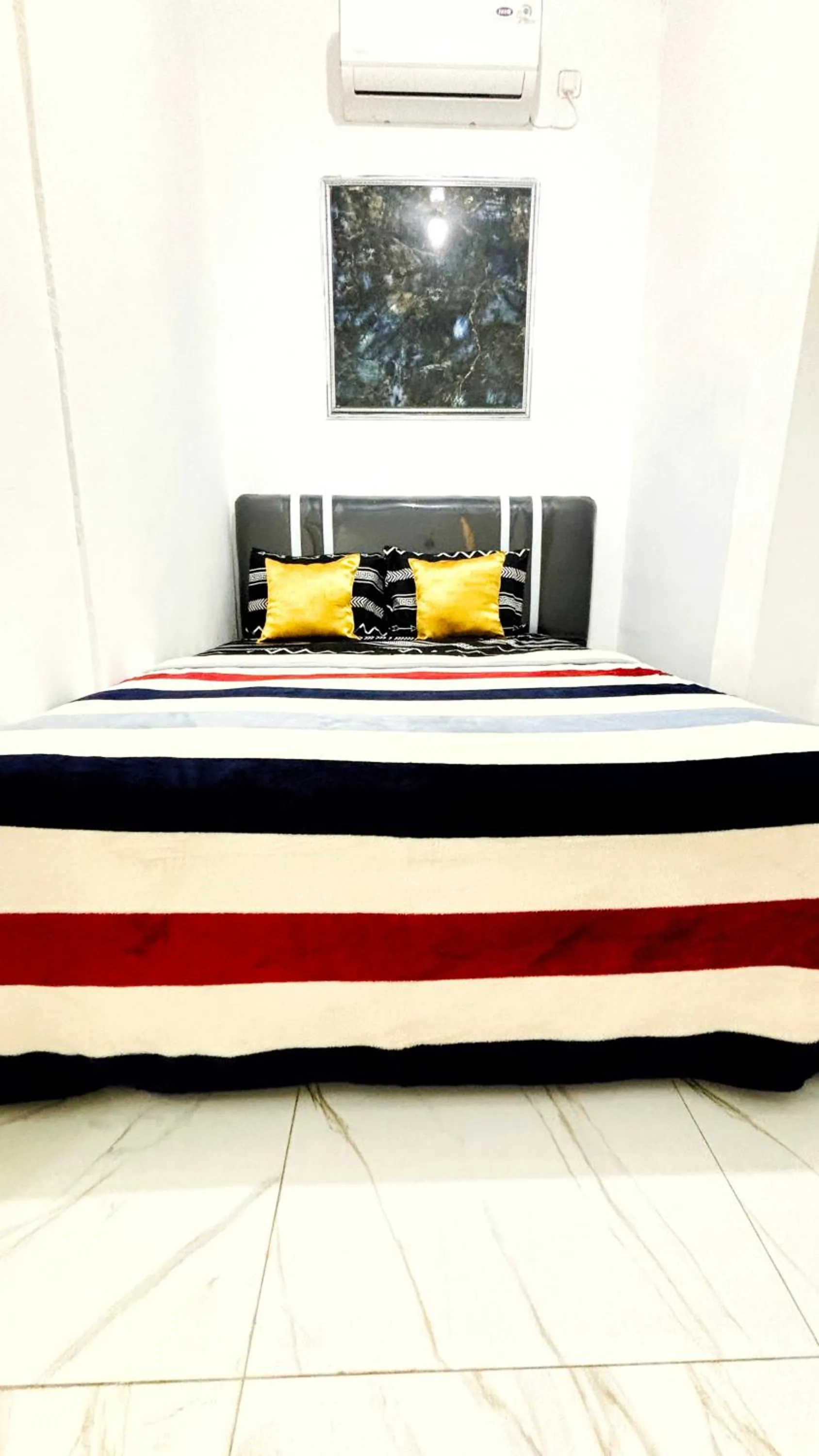 Bed in Kost Harian Semarang Murah