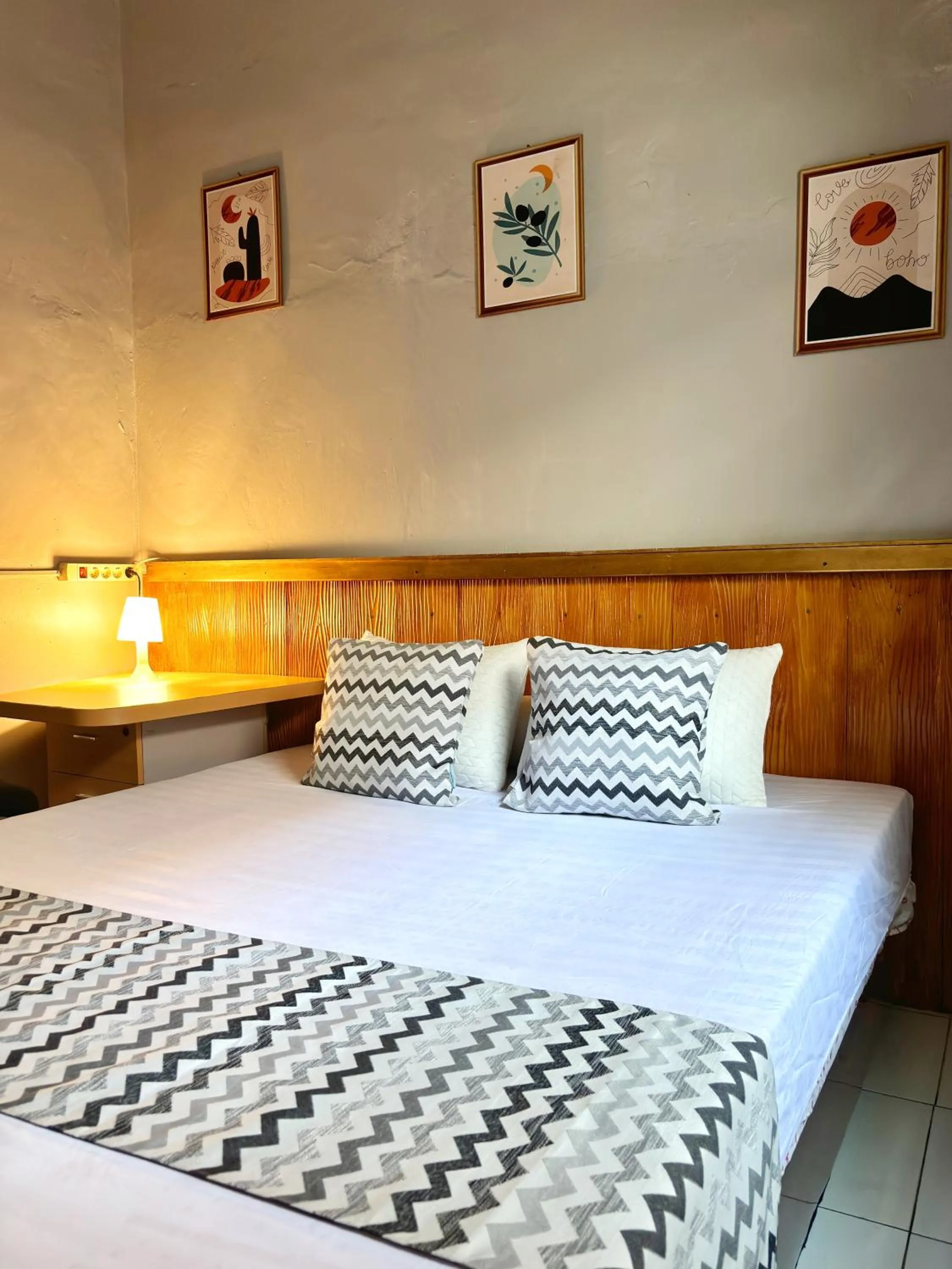 Bed in Kost Harian Semarang Murah