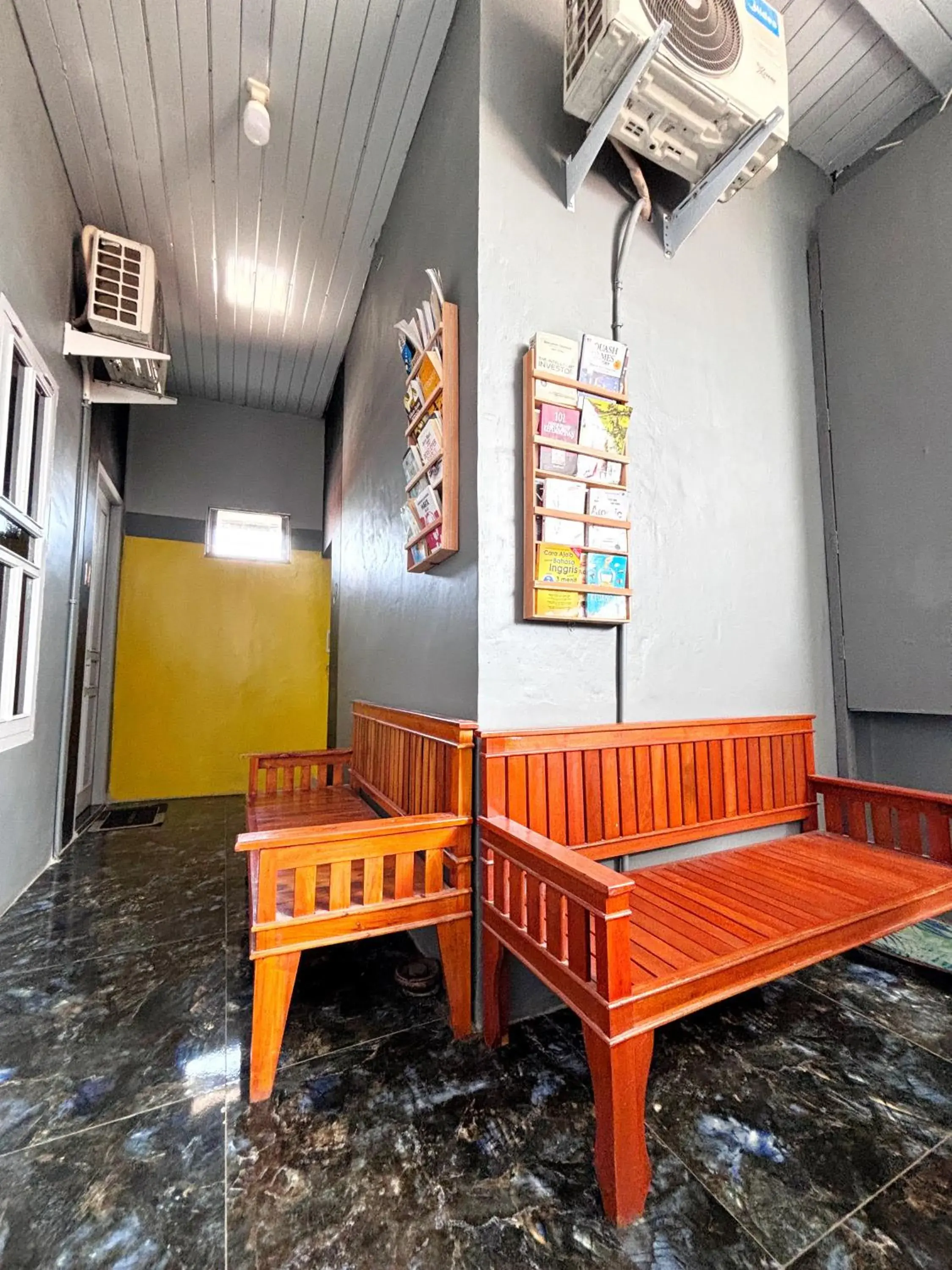 Property building in Kost Harian Semarang Murah Property building in Kost Harian Semarang Murah