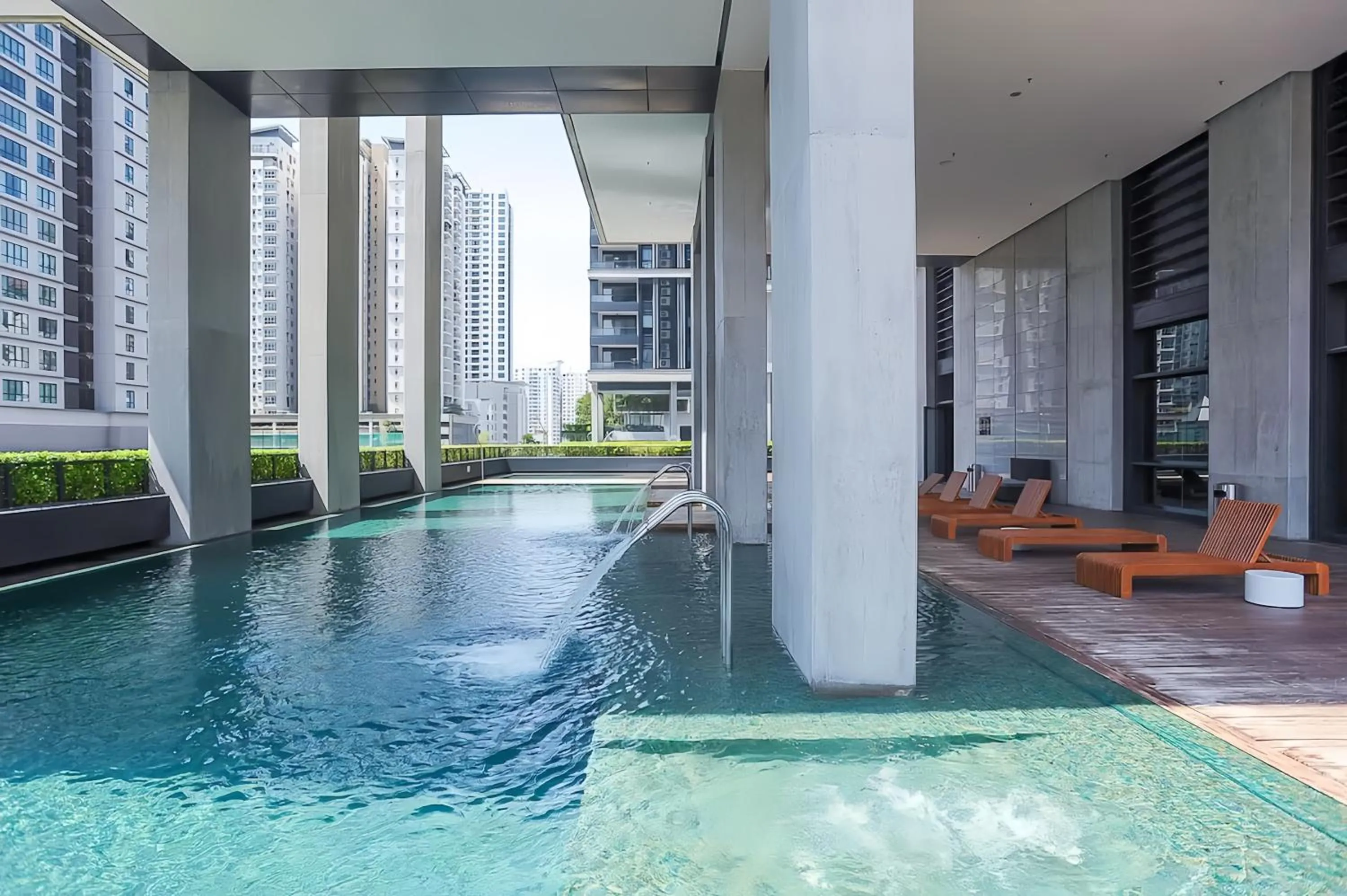 Hot Tub in Arcoris Mont Kiara