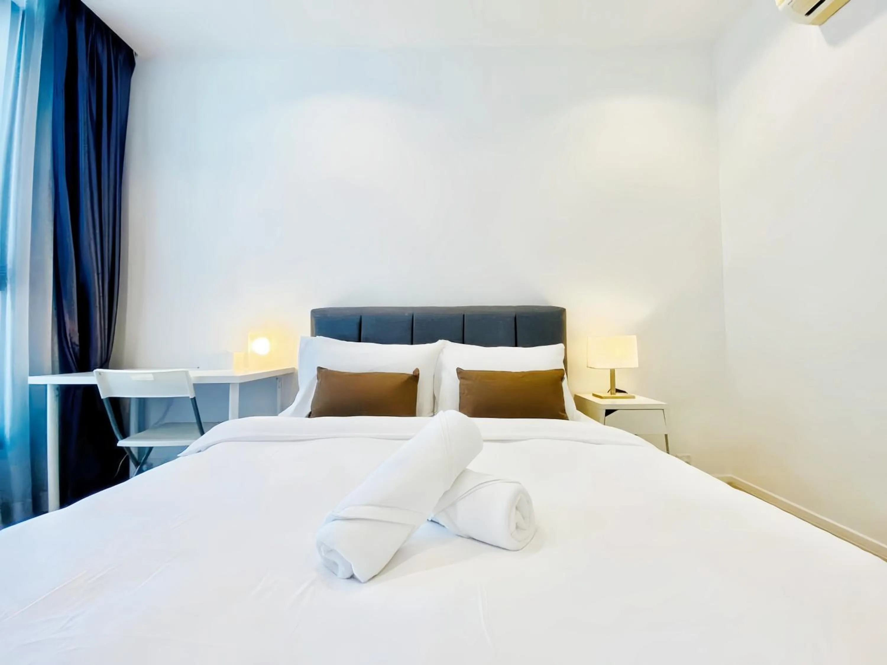 Bed in Arcoris Mont Kiara