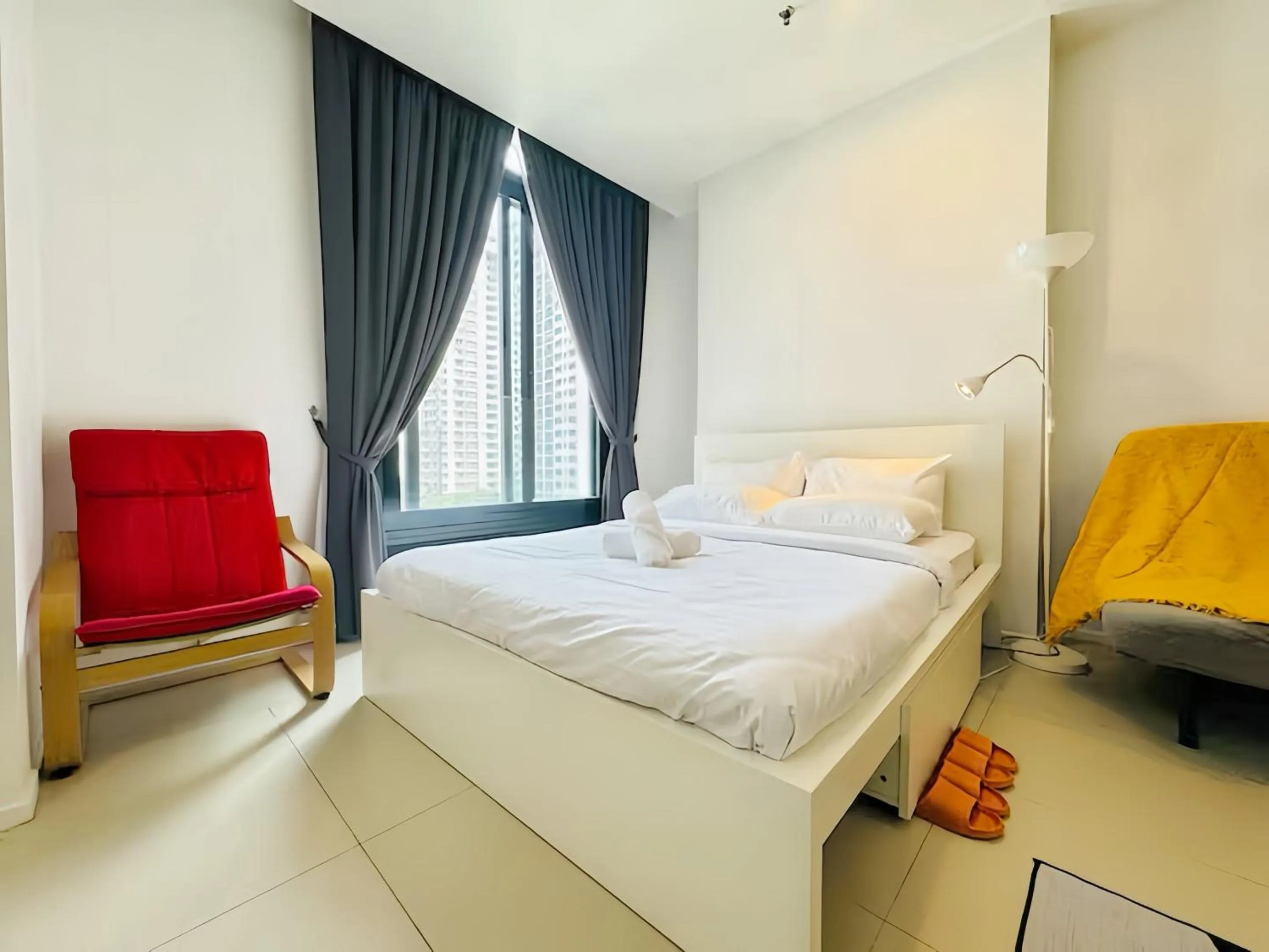 Bed in Arcoris Mont Kiara