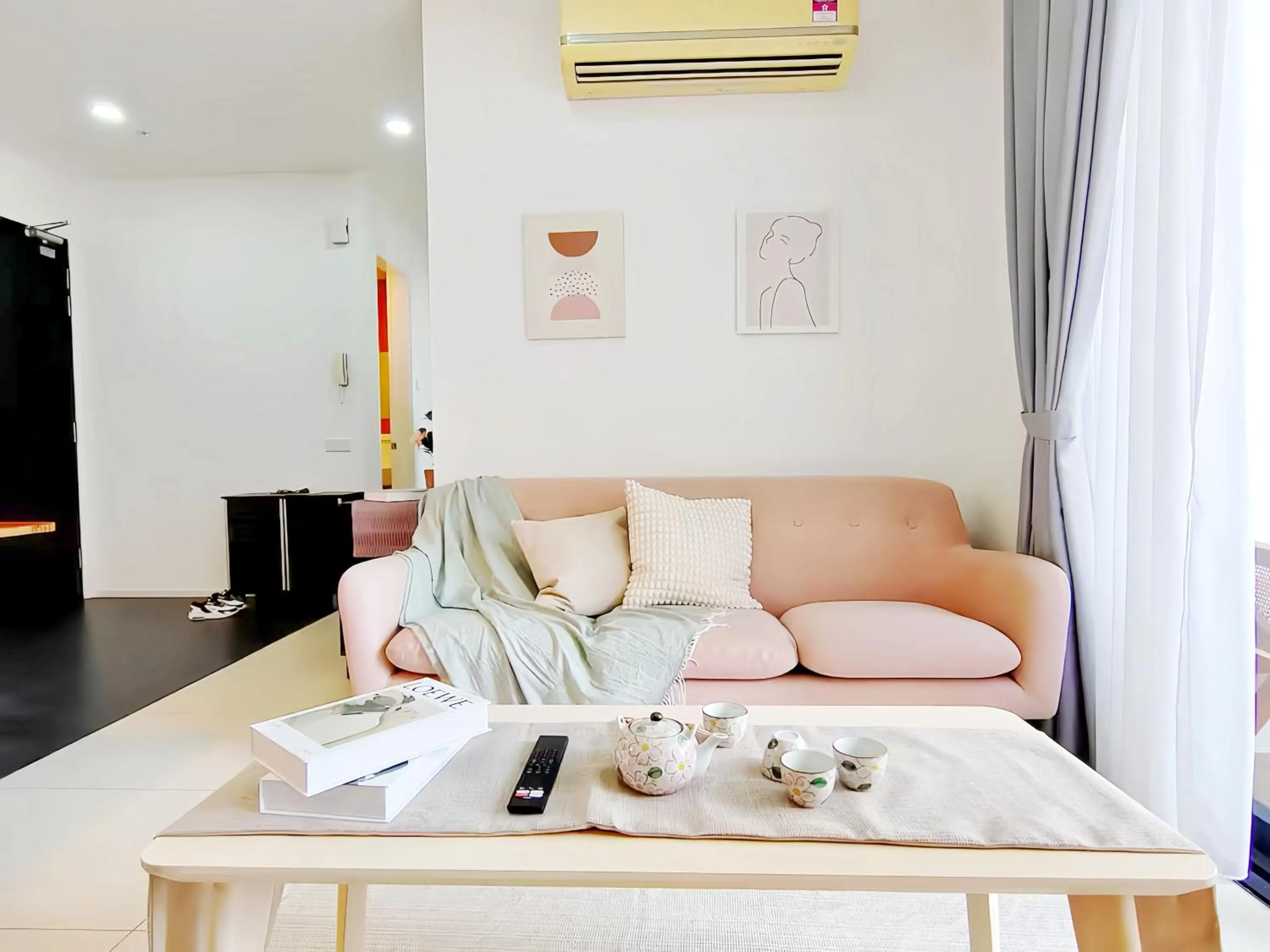 Living room, Bed in Arcoris Mont Kiara