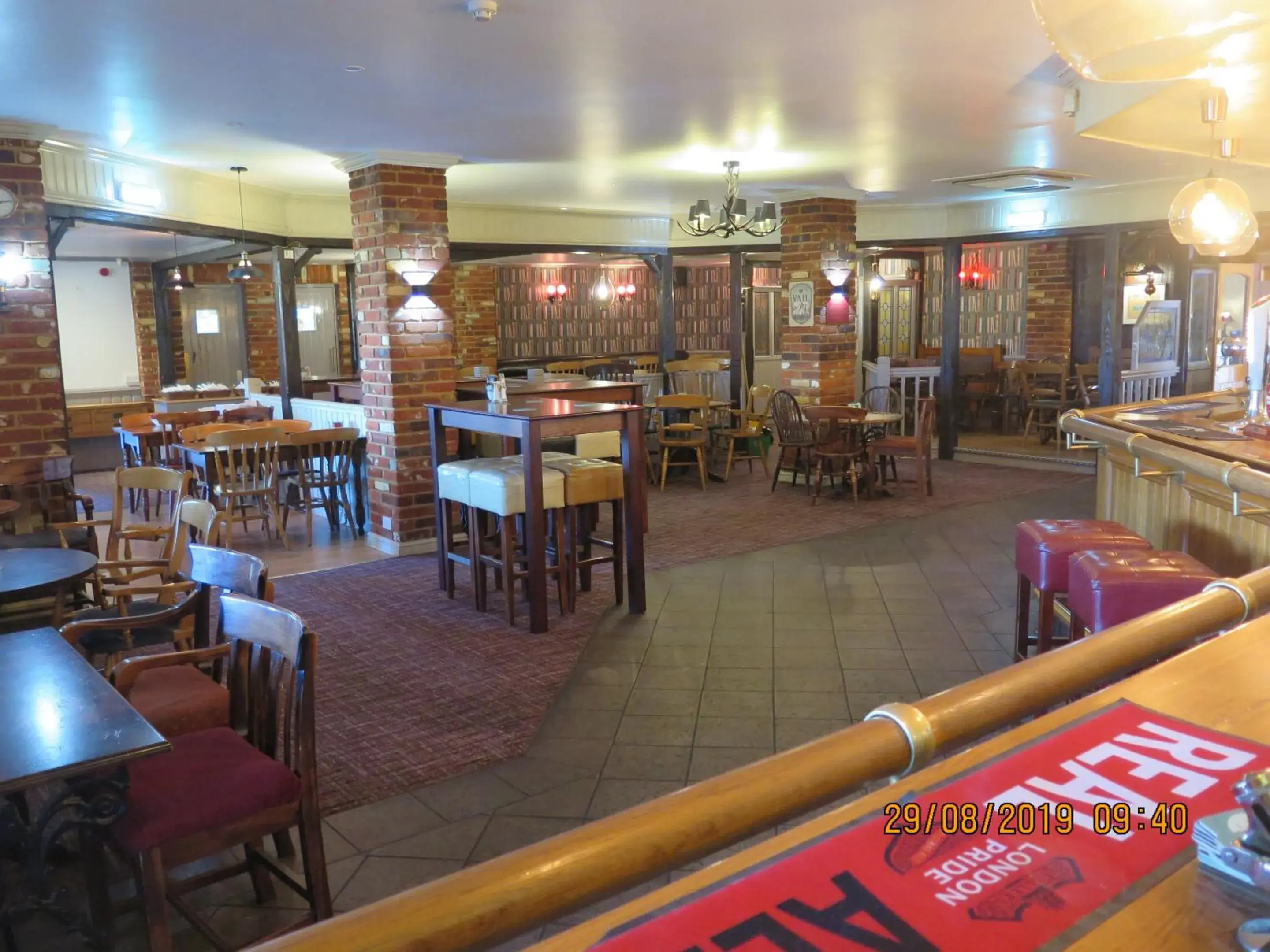 Lounge or bar in Oyster Fleet Hotel Lounge or bar in Oyster Fleet Hotel