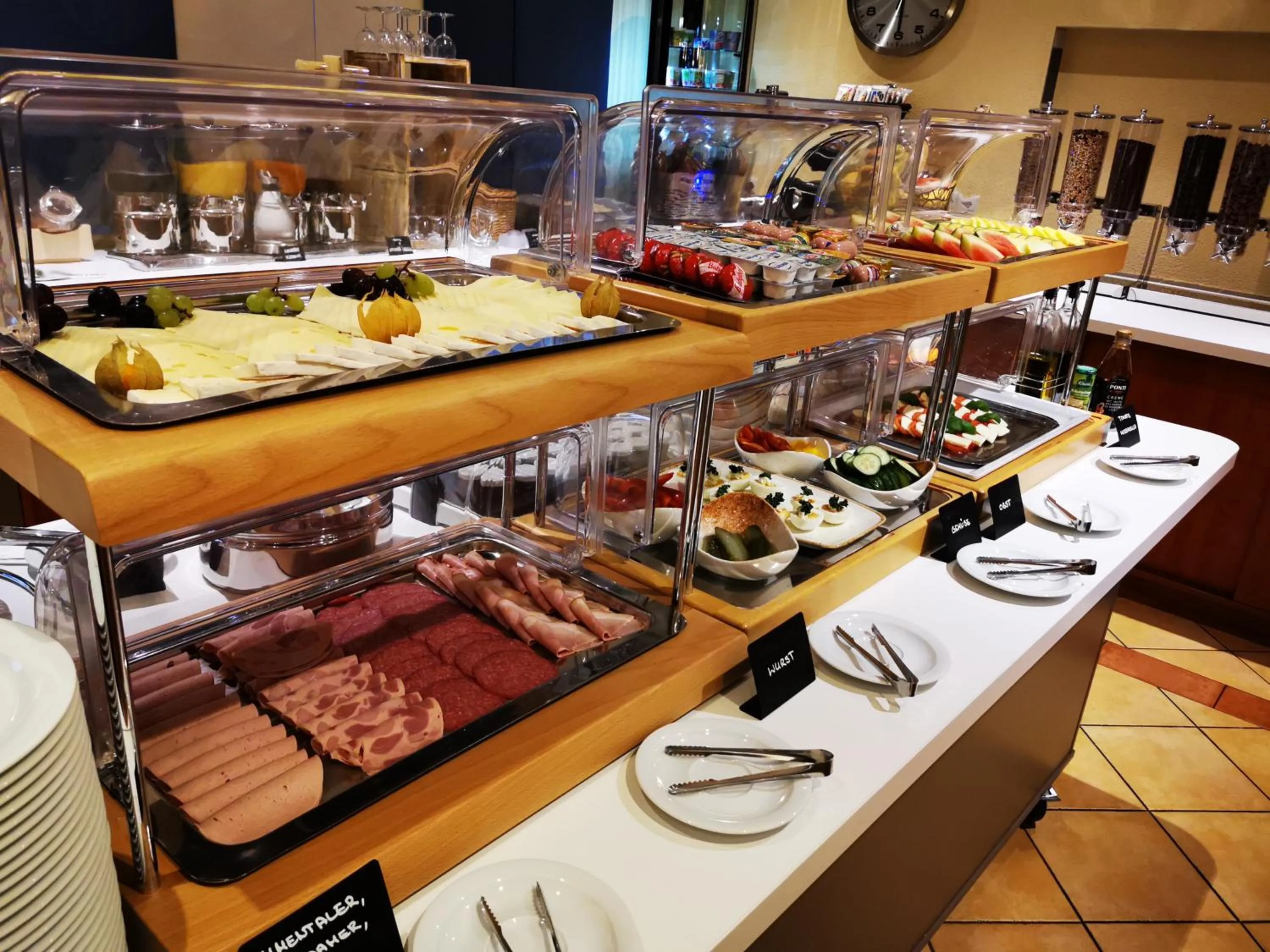 Food in Hotel Apollon Rust