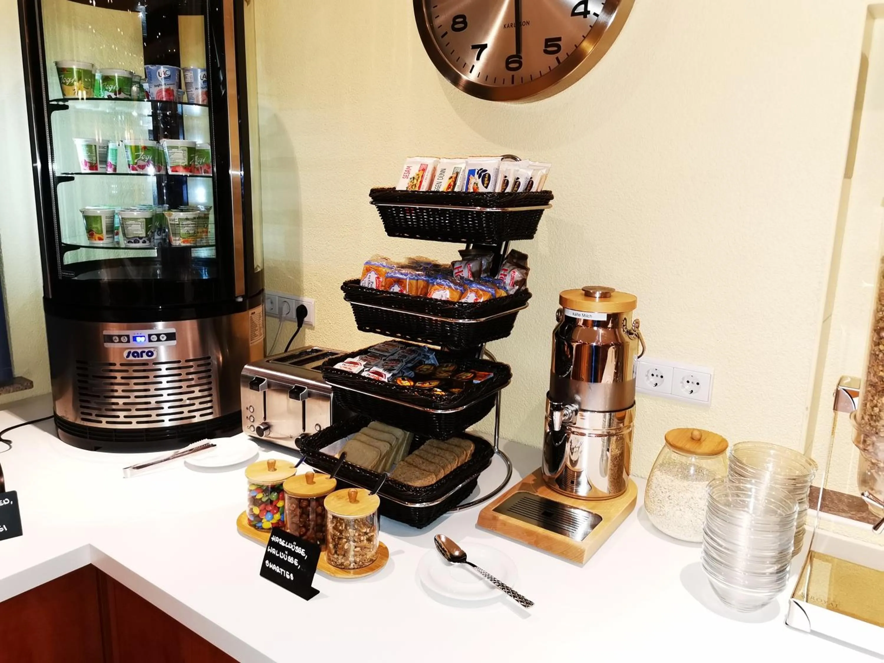 Coffee/tea facilities in Hotel Apollon Rust