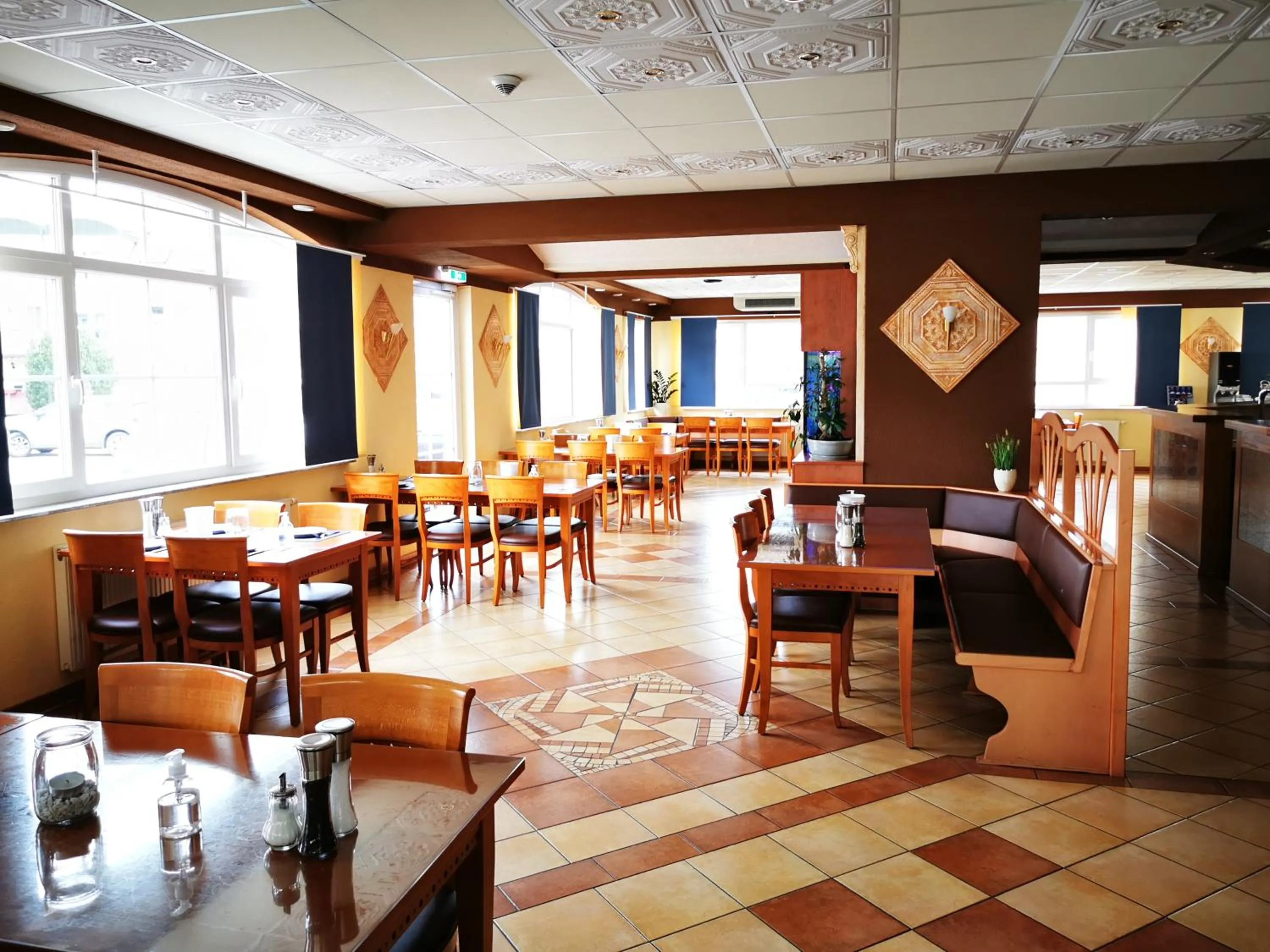 Restaurant/places to eat in Hotel Apollon Rust