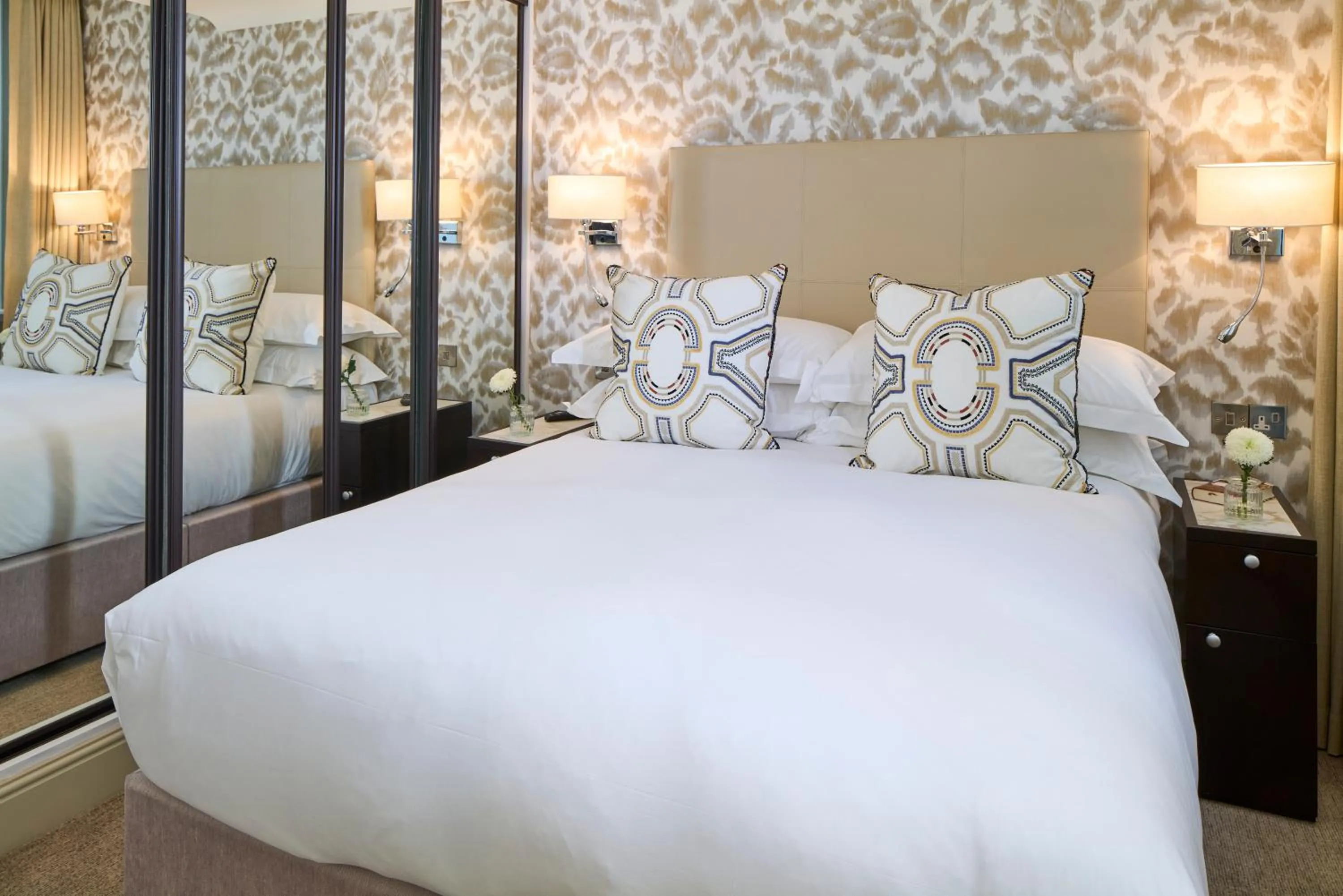 Bed in Cheval Calico House