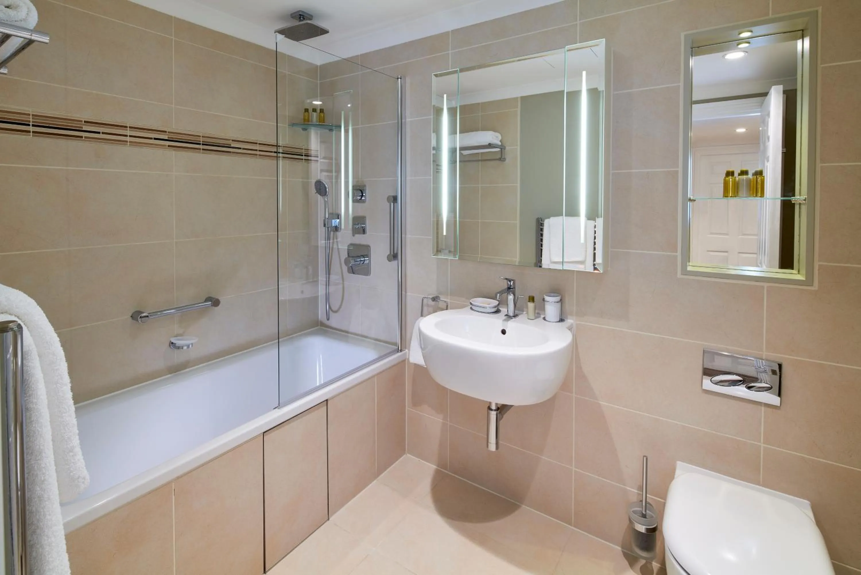 Shower in Cheval Calico House