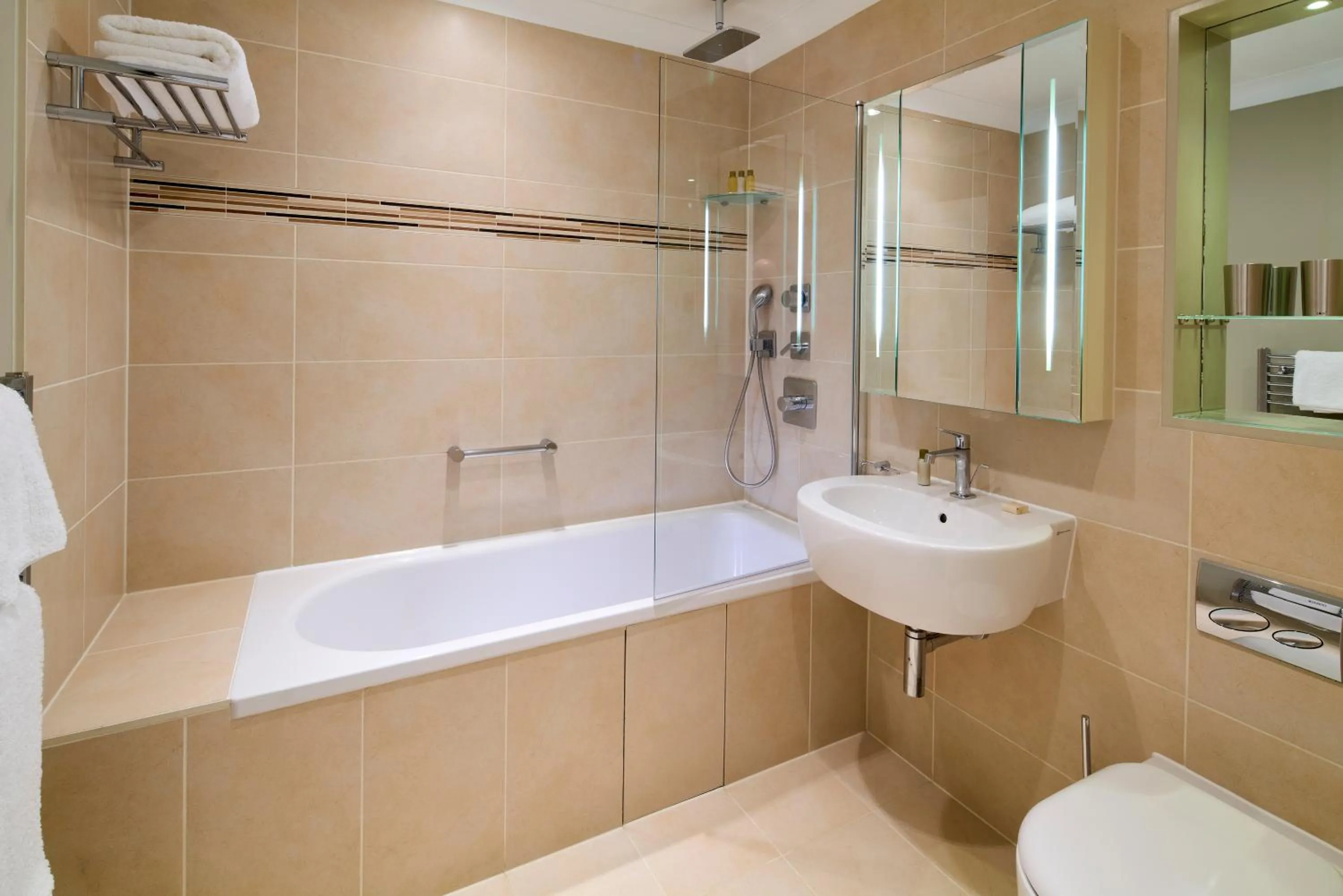 Shower in Cheval Calico House