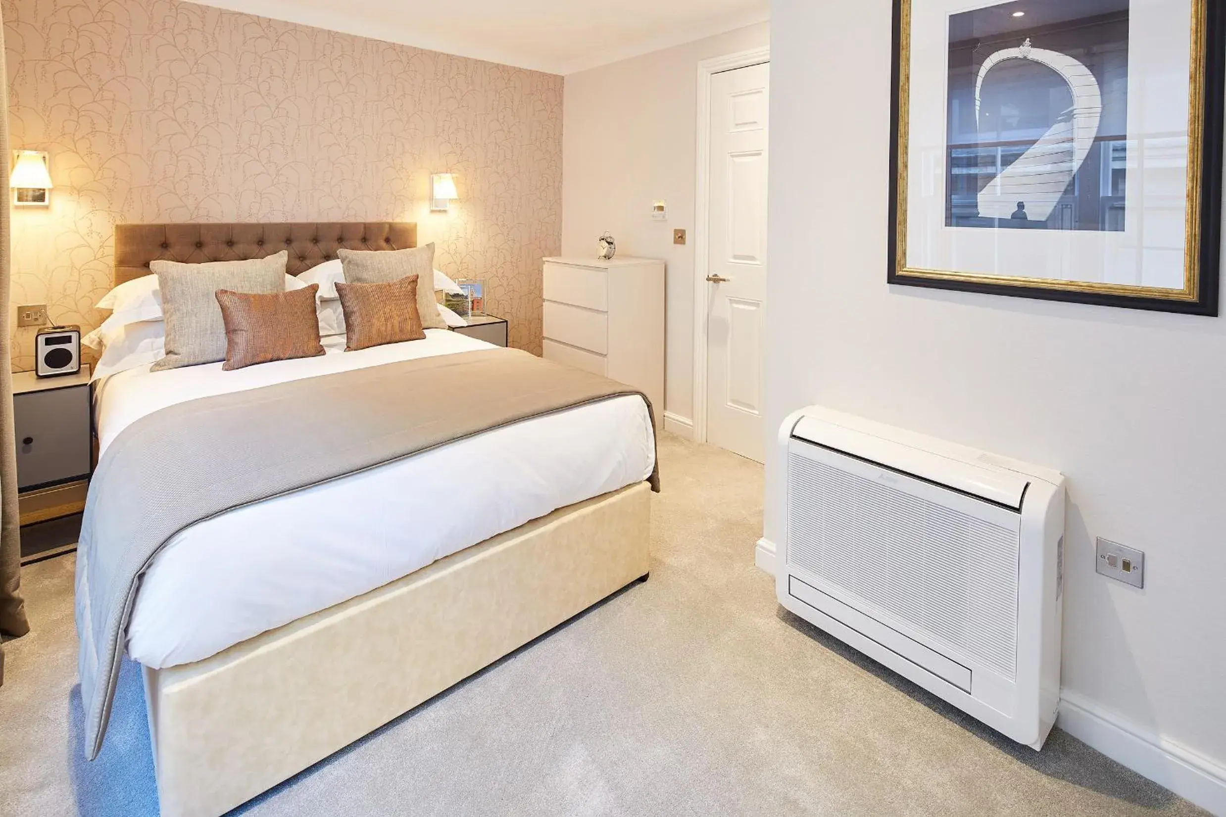 Bed in Cheval Calico House Bed in Cheval Calico House